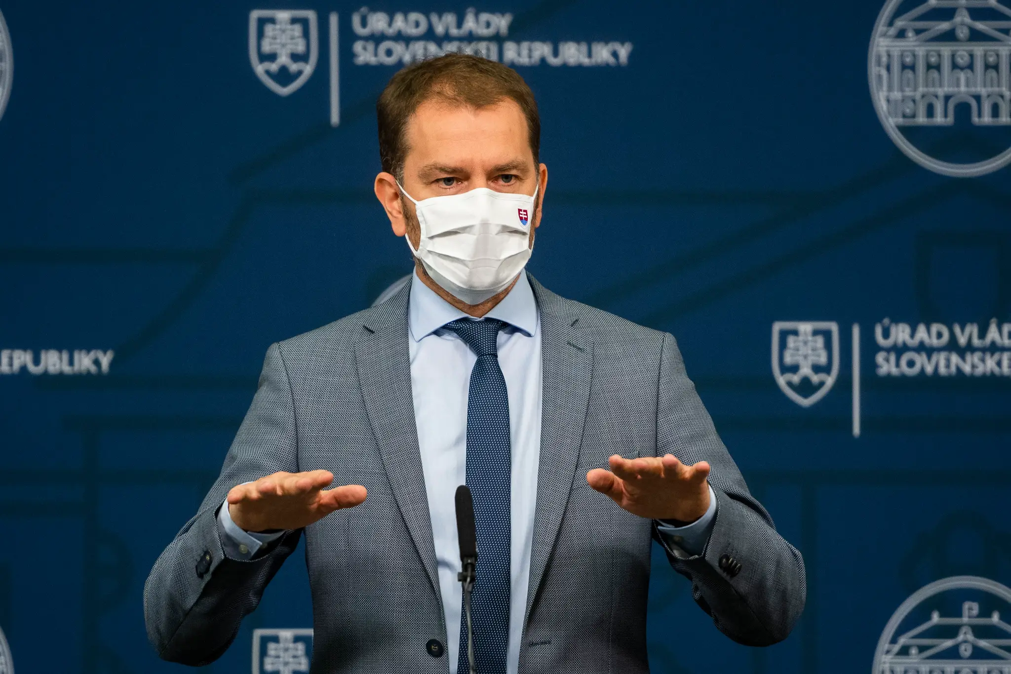 Na snímke predseda vlády SR Igor Matovič (OĽaNO) počas tlačovej konferencie k celoplošnému testovaniu na koronavírus v Bratislave 17. októbra 2020.