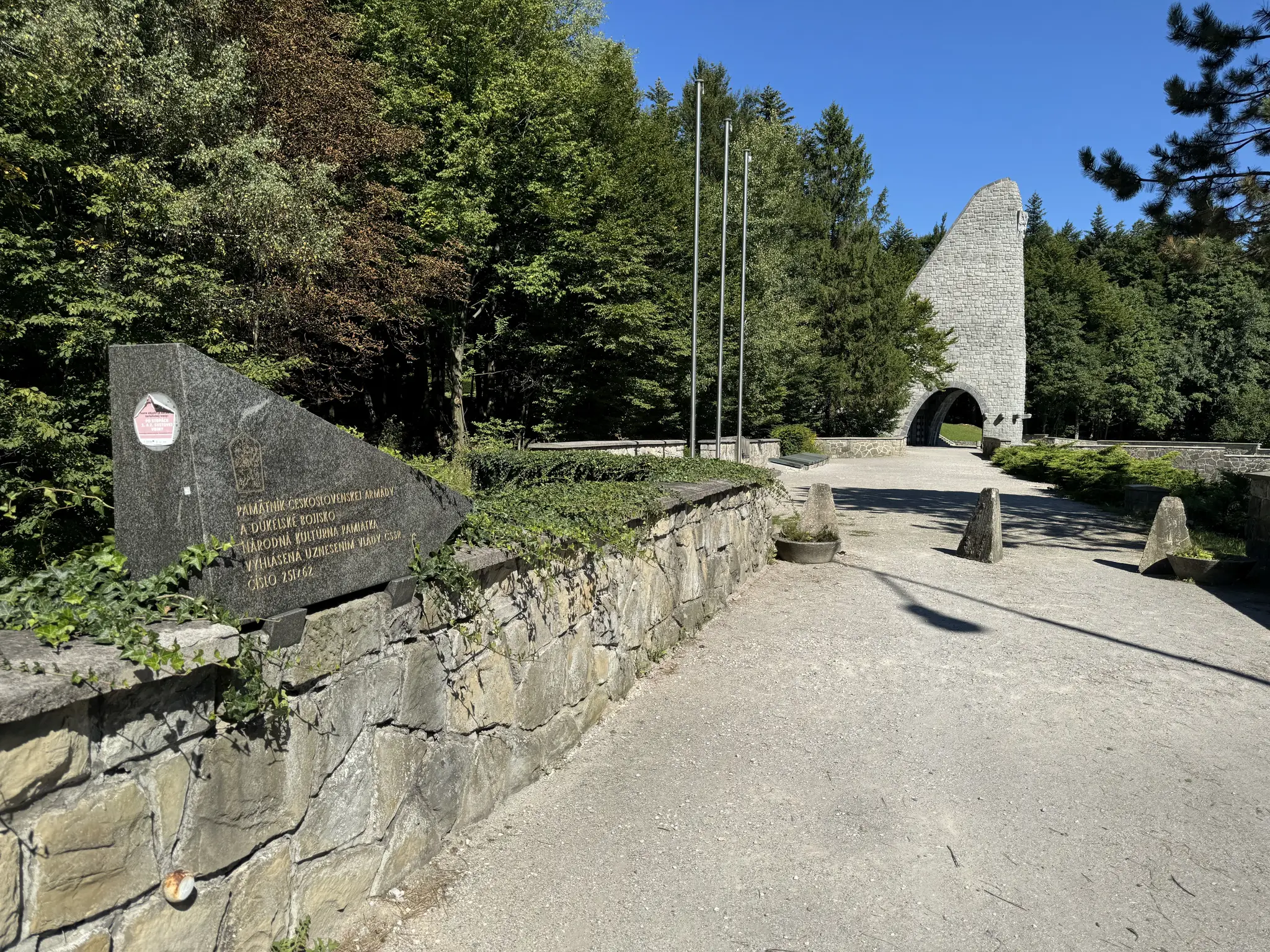 Pamätník na Dukle