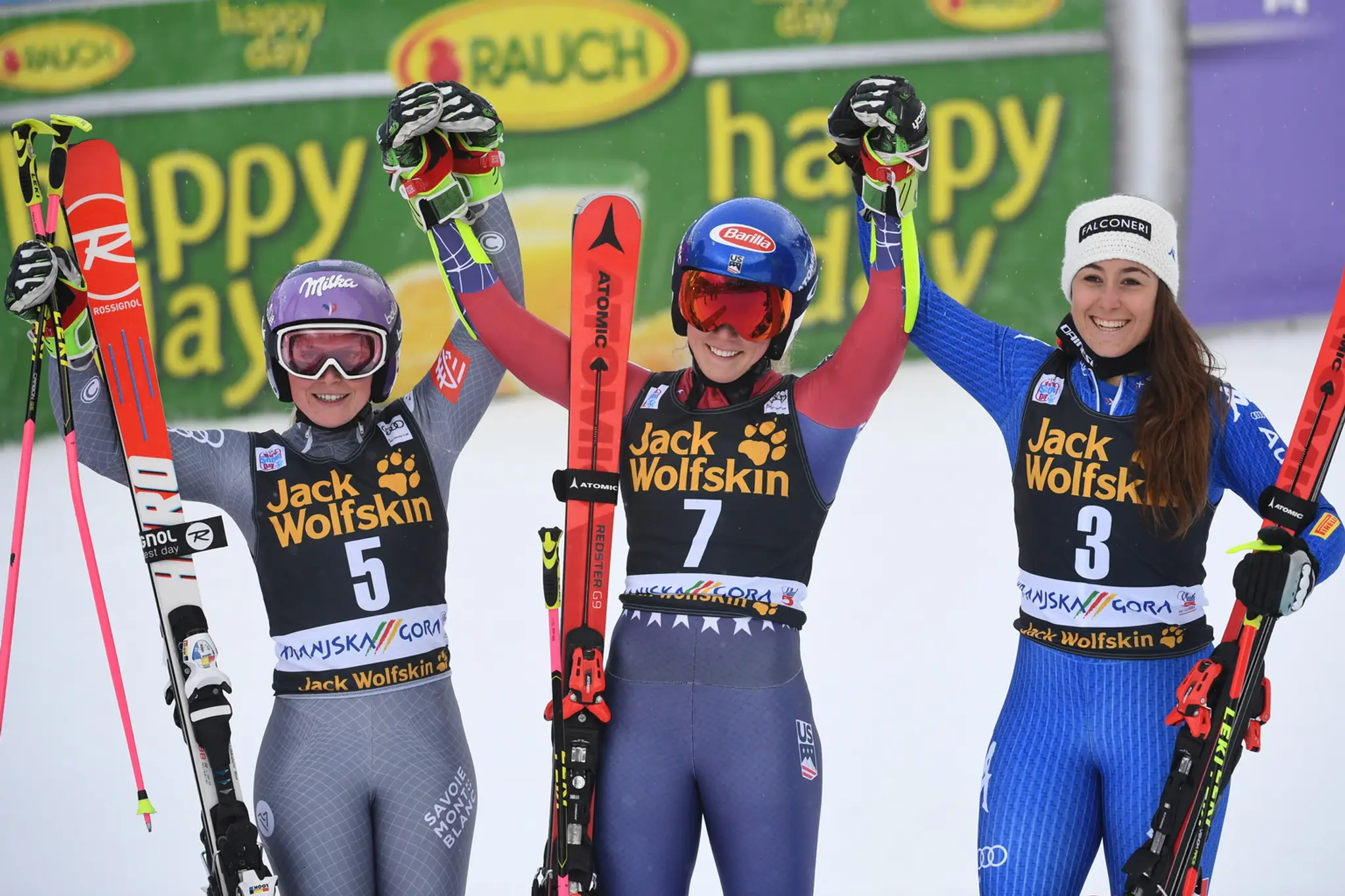Radosť Rakúšana Marcela Hirschera po triumfe v obrovskom slalome v Adelbodene.
