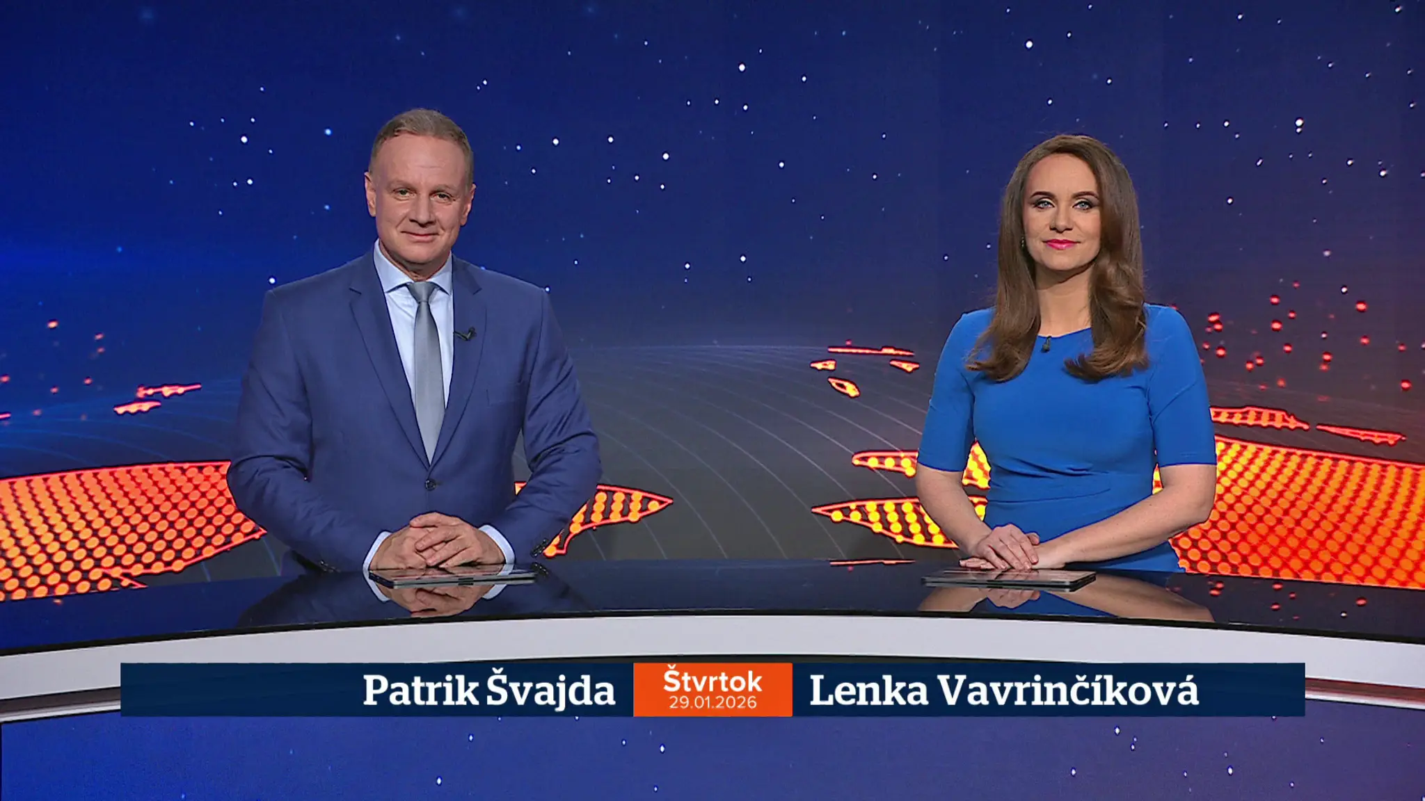 Patrik Švajda a Lenka Vavrinčíková v relácii Televízne noviny