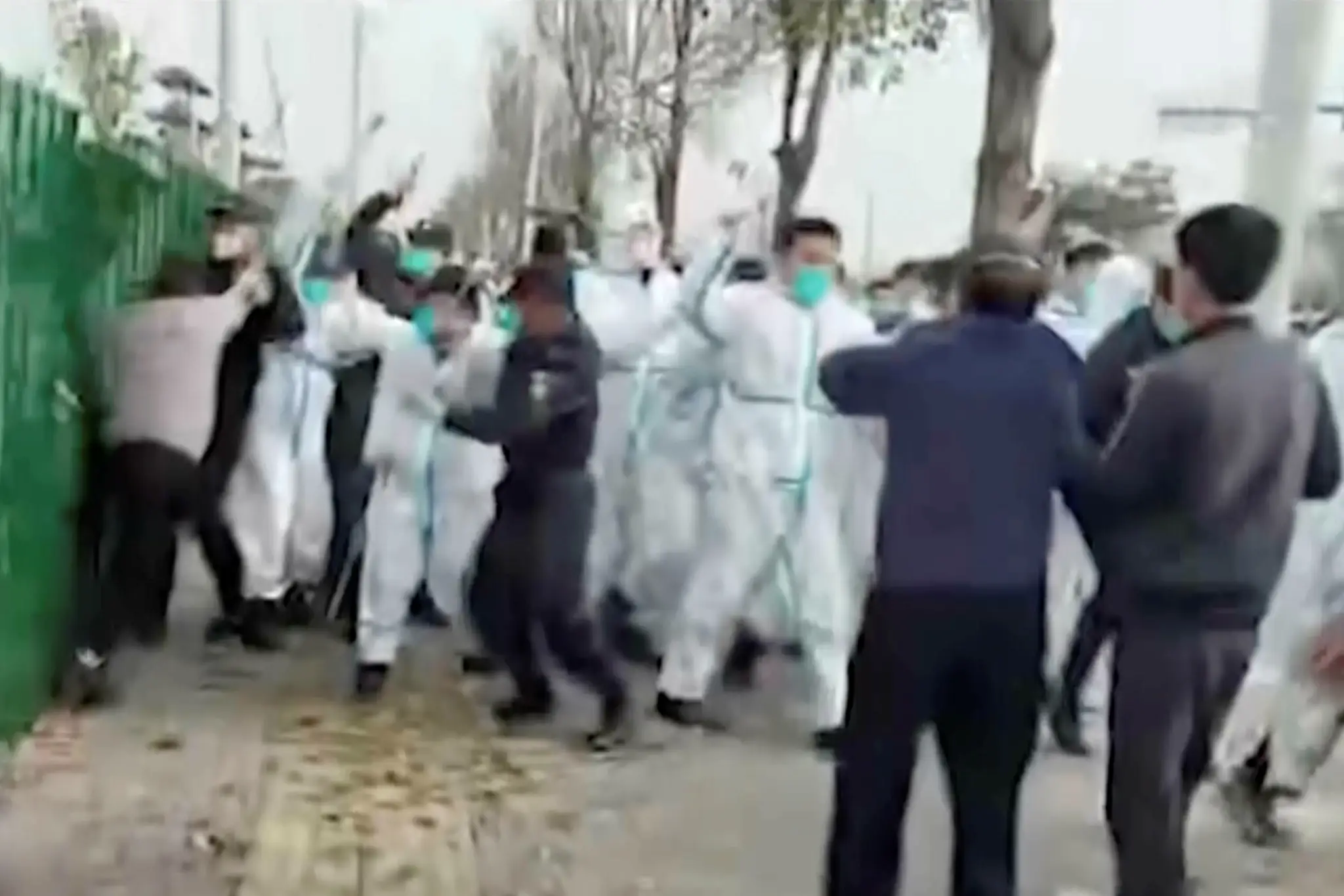 Protesty v meste Čeng-čou.