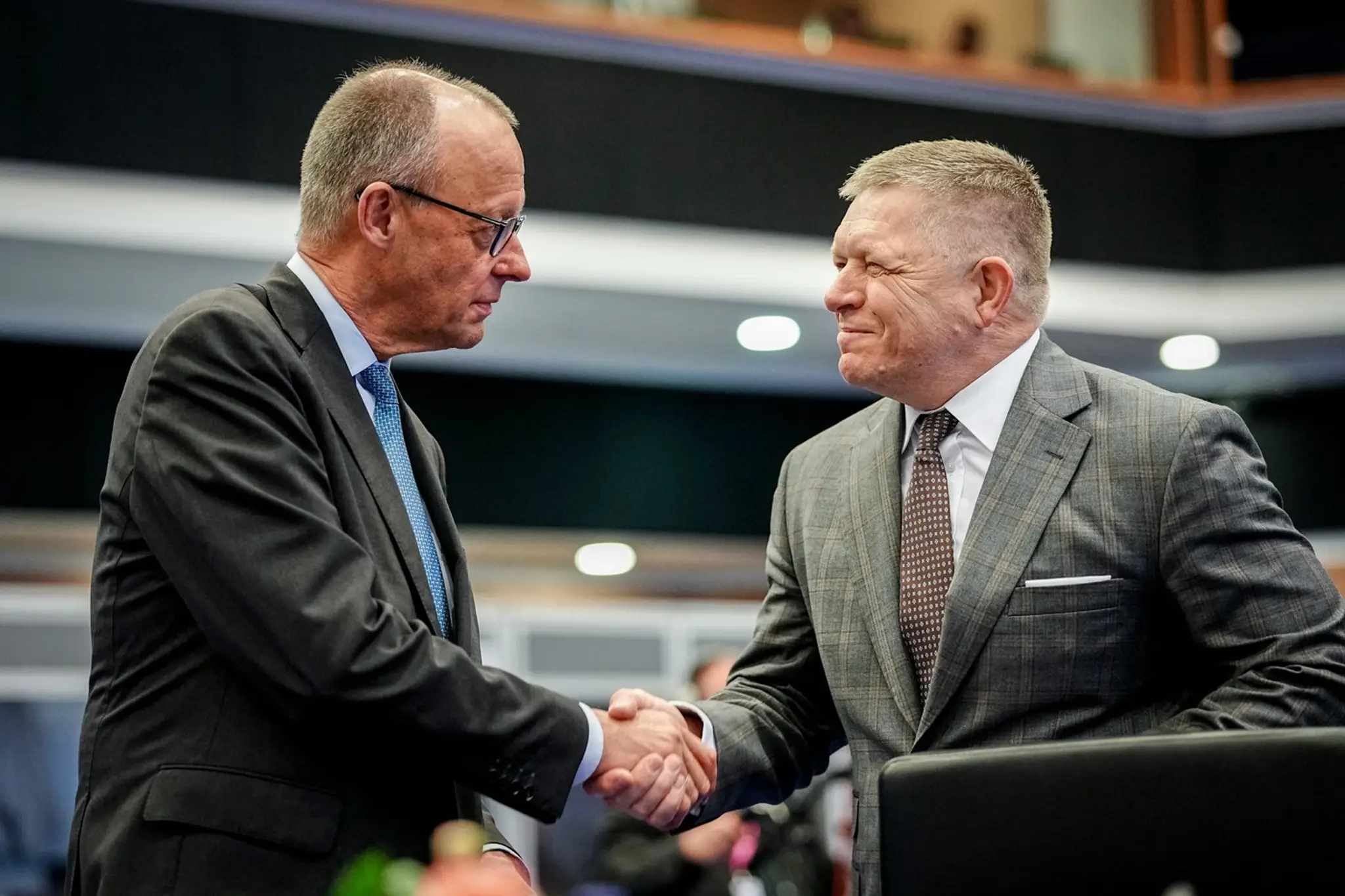 Merz a Fico na samite lídrov krajín EÚ v Nikózii.