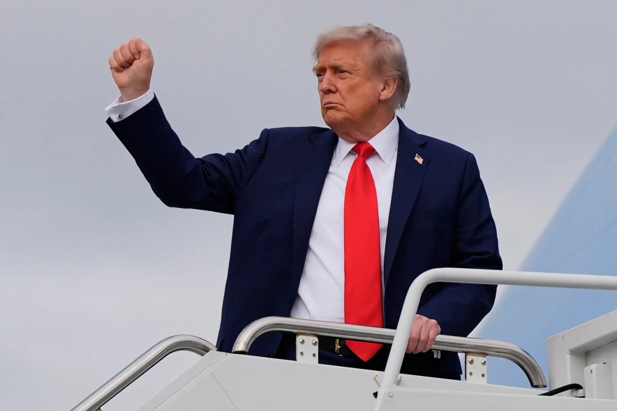 Trump naznačil, že sa v budúcnosti stretne s Kim Čong-unom