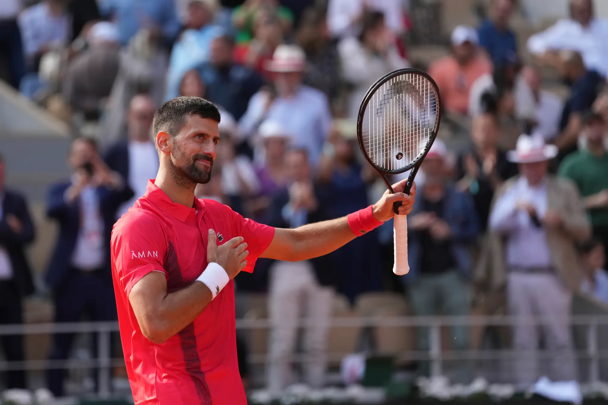 Srbský tenista Novak Djokovič zaznamenal jubilejné víťazstvo na Roland Garros.