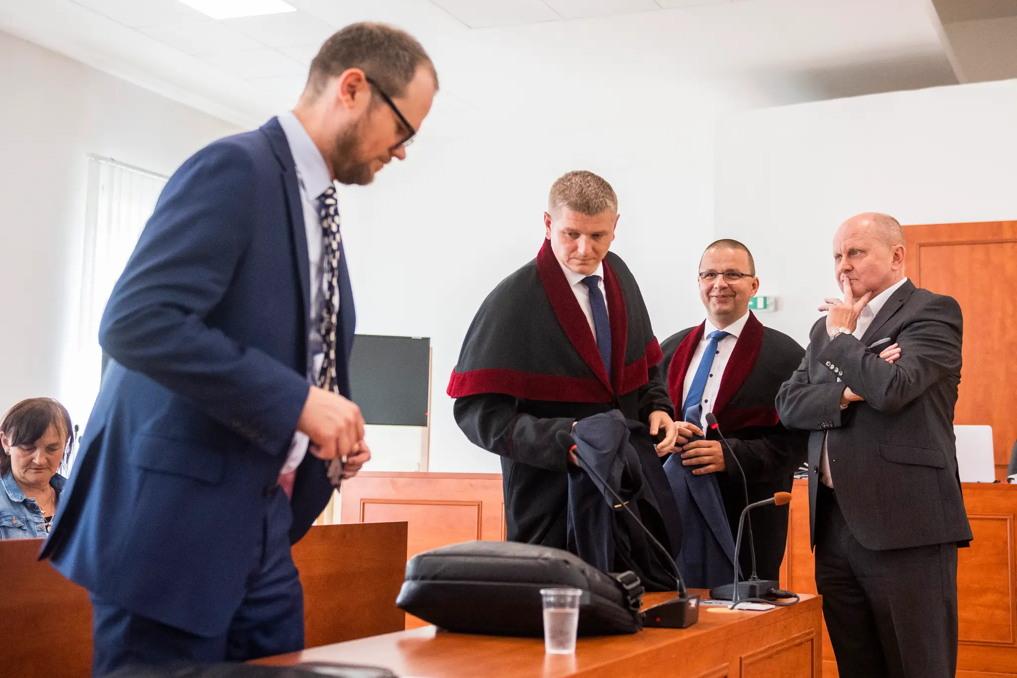 Advokát Roman Kvasnica, prokurátor Matúš Harkabus, prokurátor Daniel Mikuláš počas rozsudku v kauze Kuciak.
