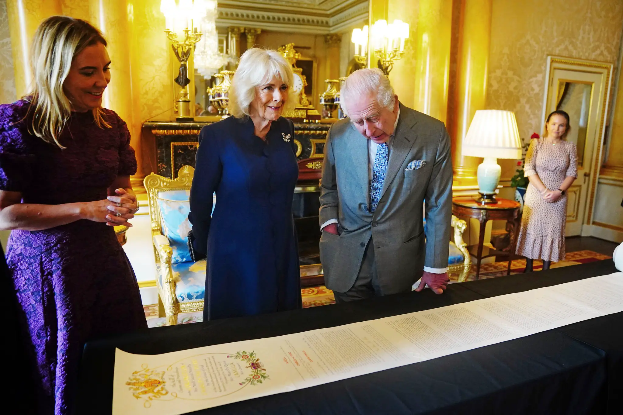 Britský kráľ Karol III. a kráľovná Kamila