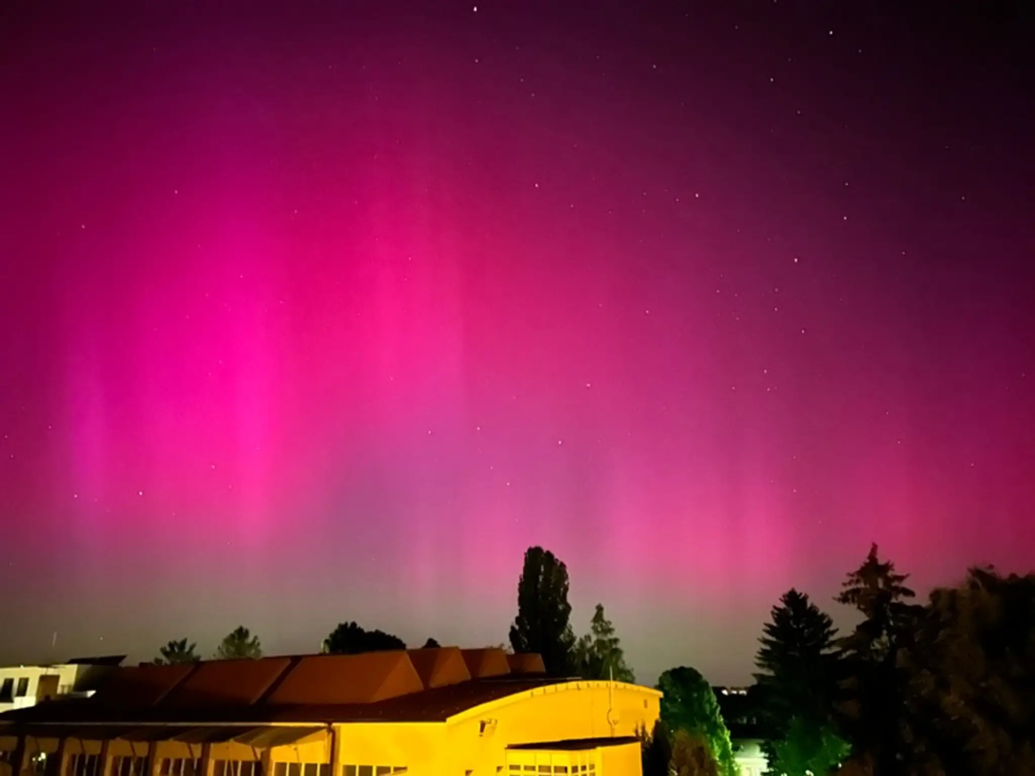Polárna žiara nad Piešťanmi