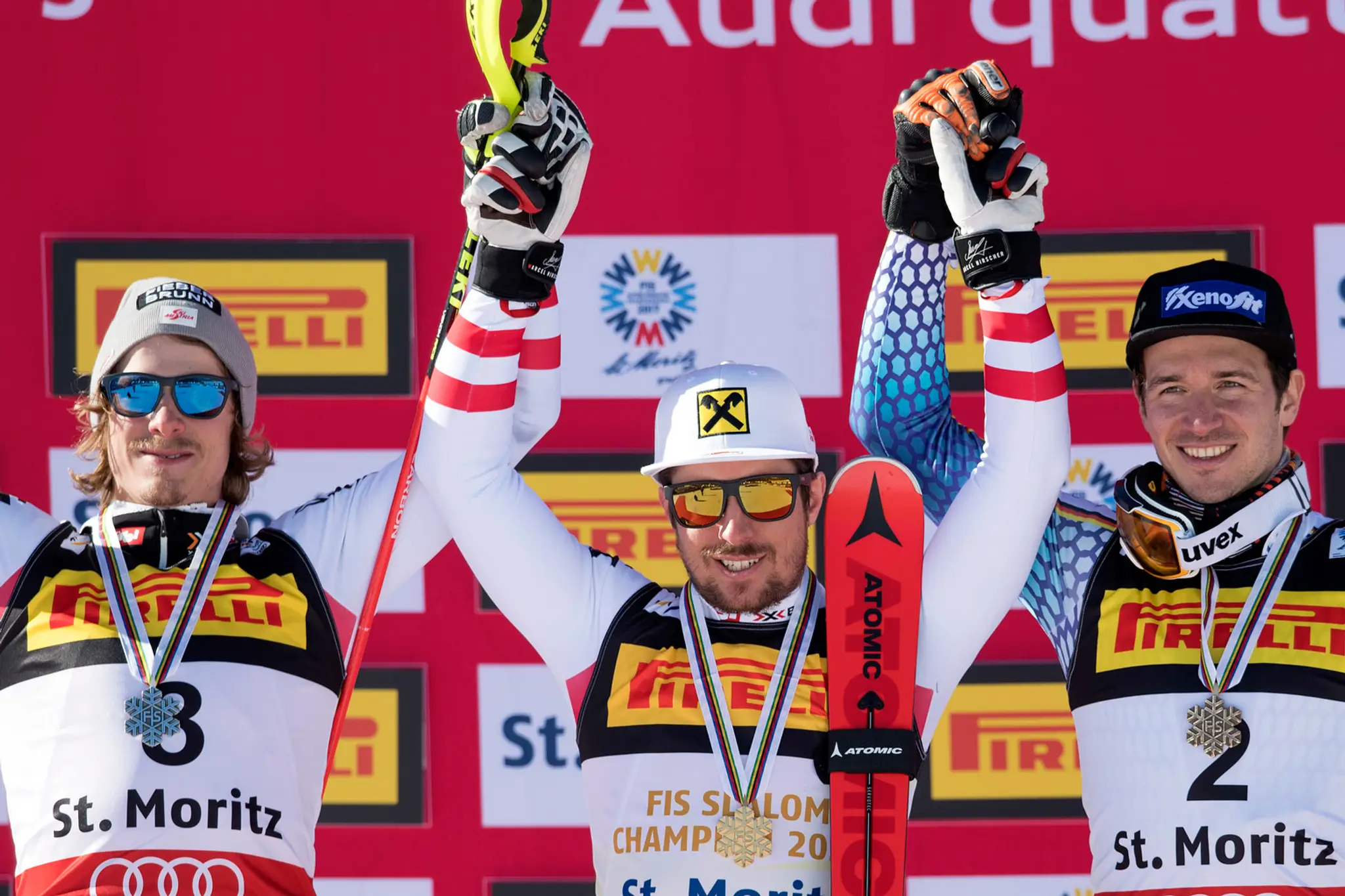 Hirscher jasne triumfoval v slalome, Žampa nedokončil 