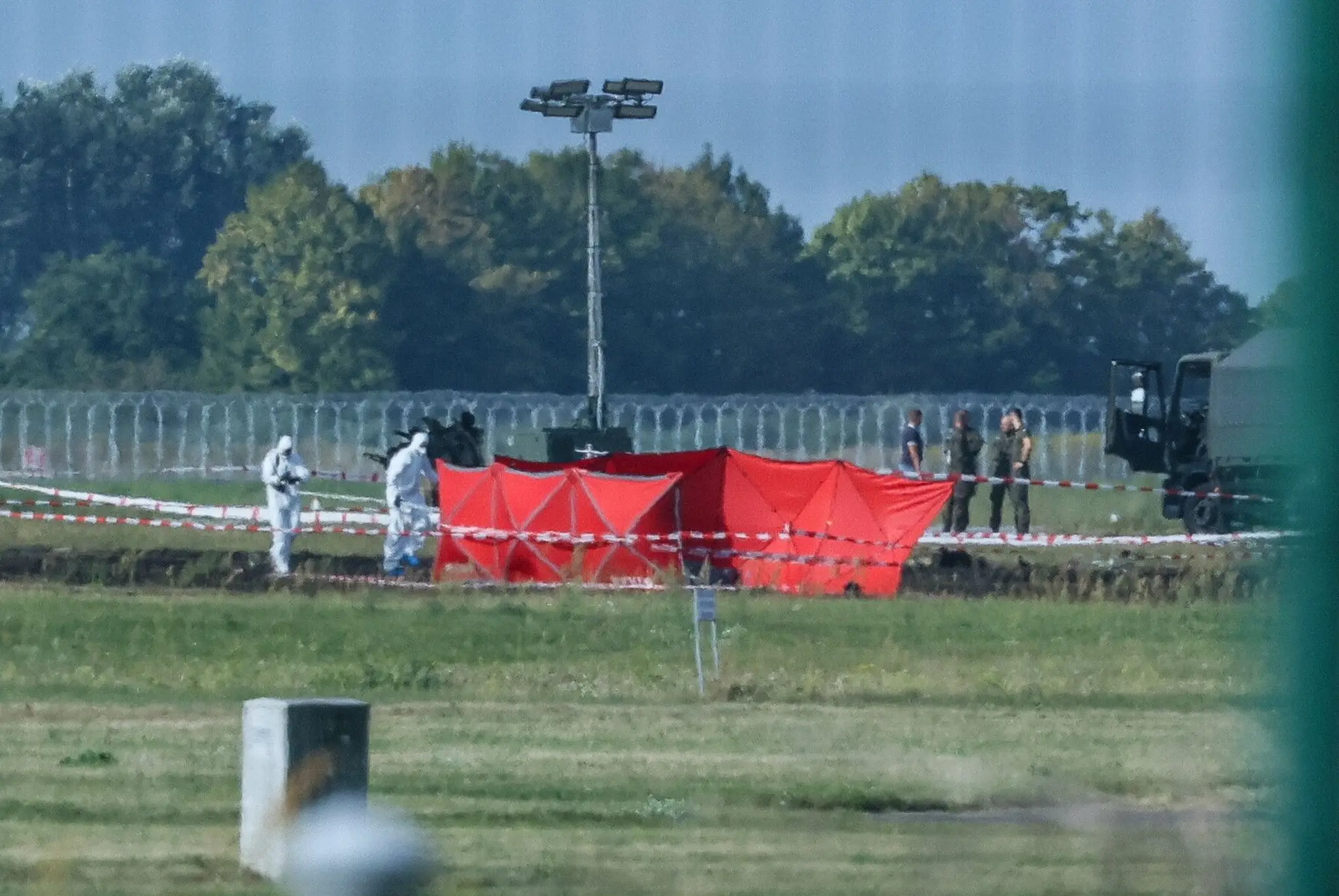 Stíhačka F-16 havarovala pri nácviku na leteckú šou, pilot zahynul
