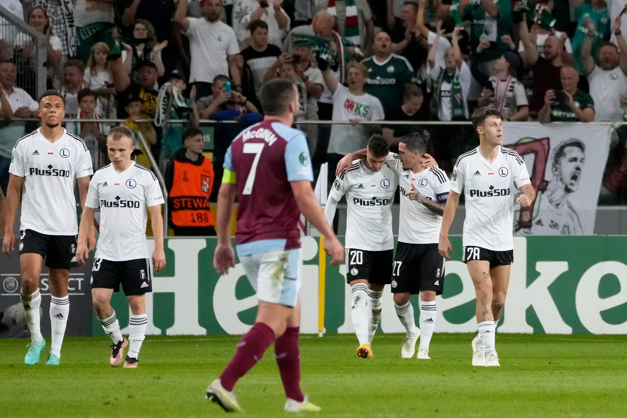 Aston Villa nevyzrela na Legiu Varšava