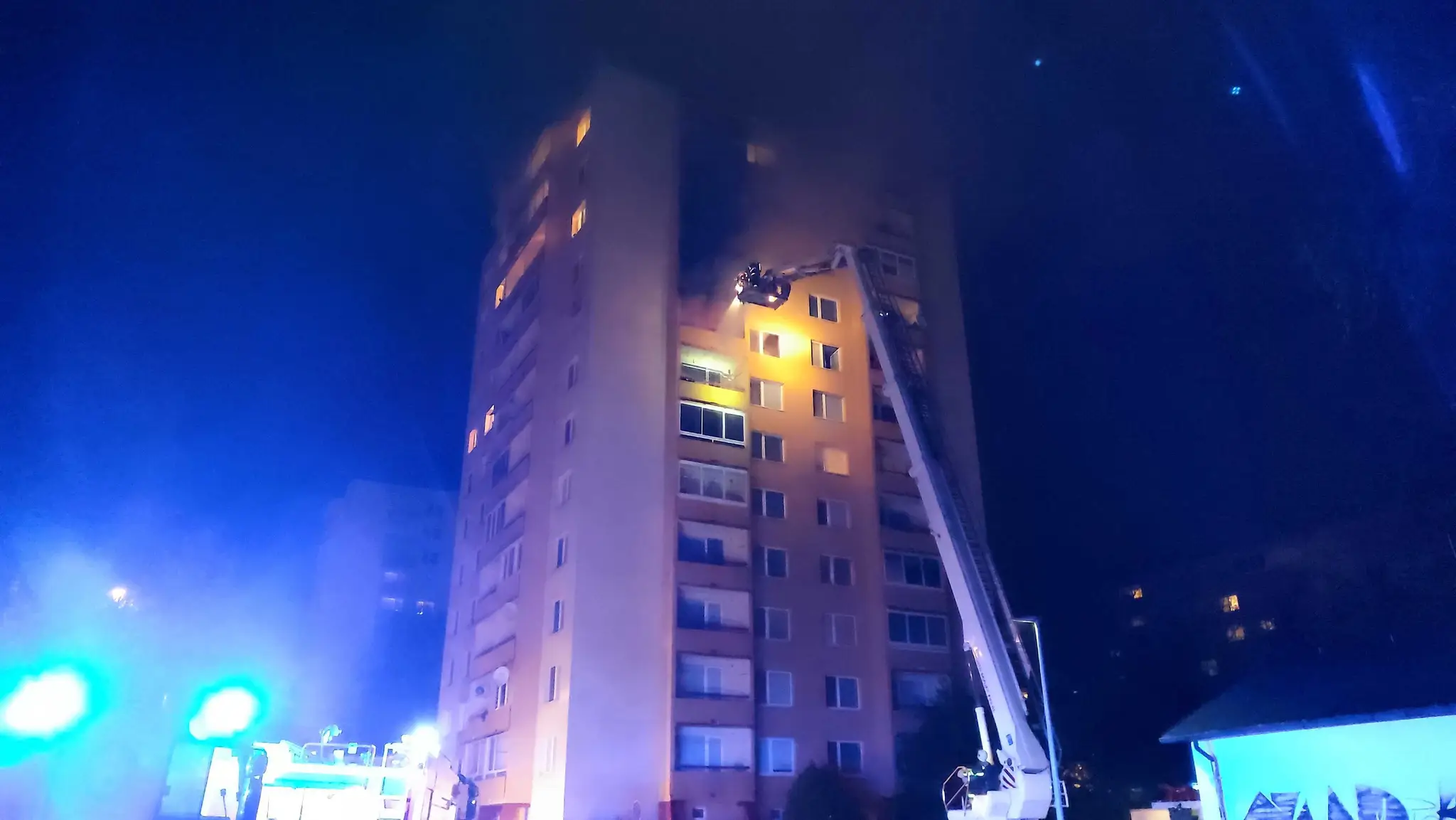 V Prešove na Sídlisku lll vyhorel byt