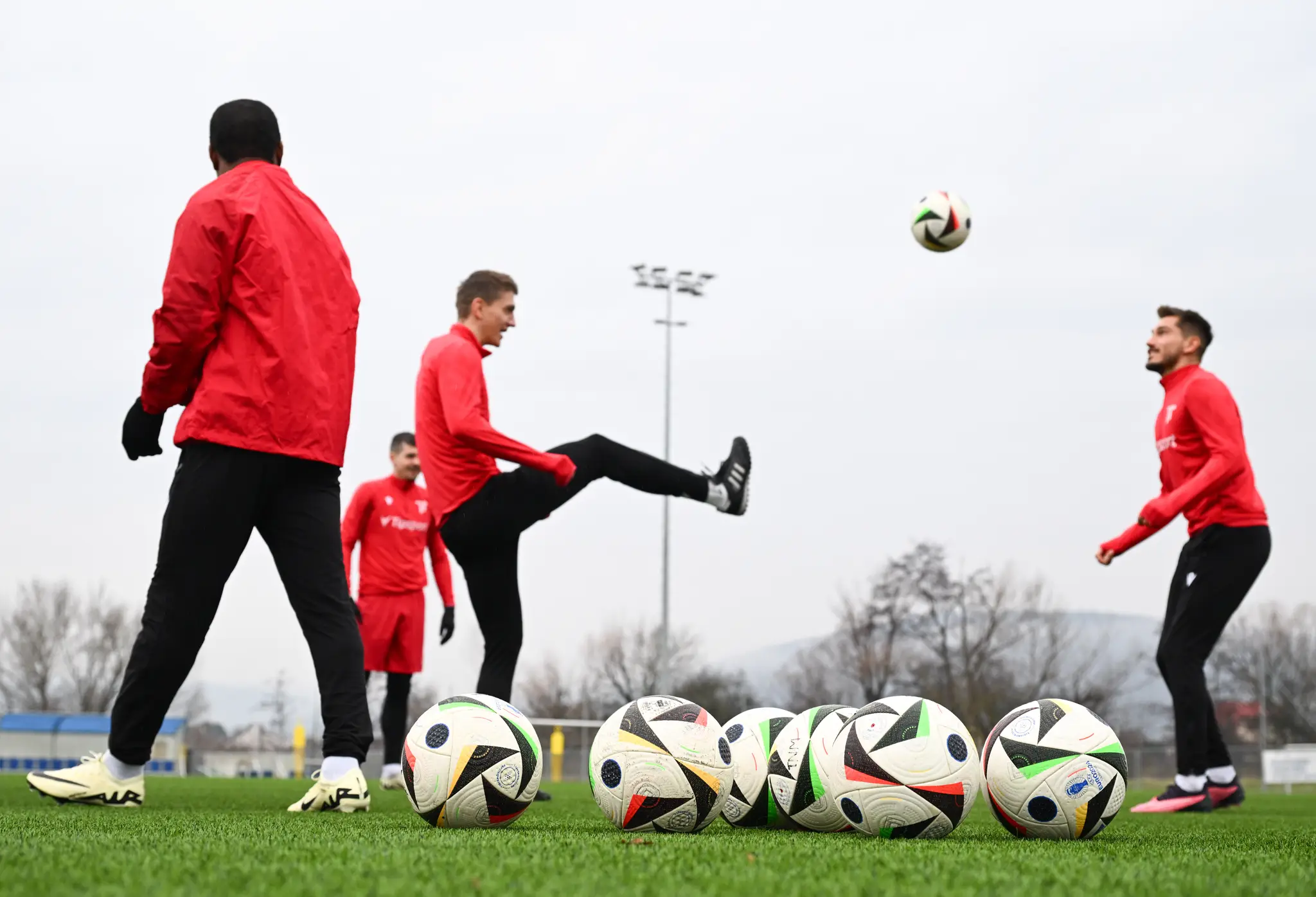 Hráči AS Trenčín počas tréningu v rámci zimnej prípravy.