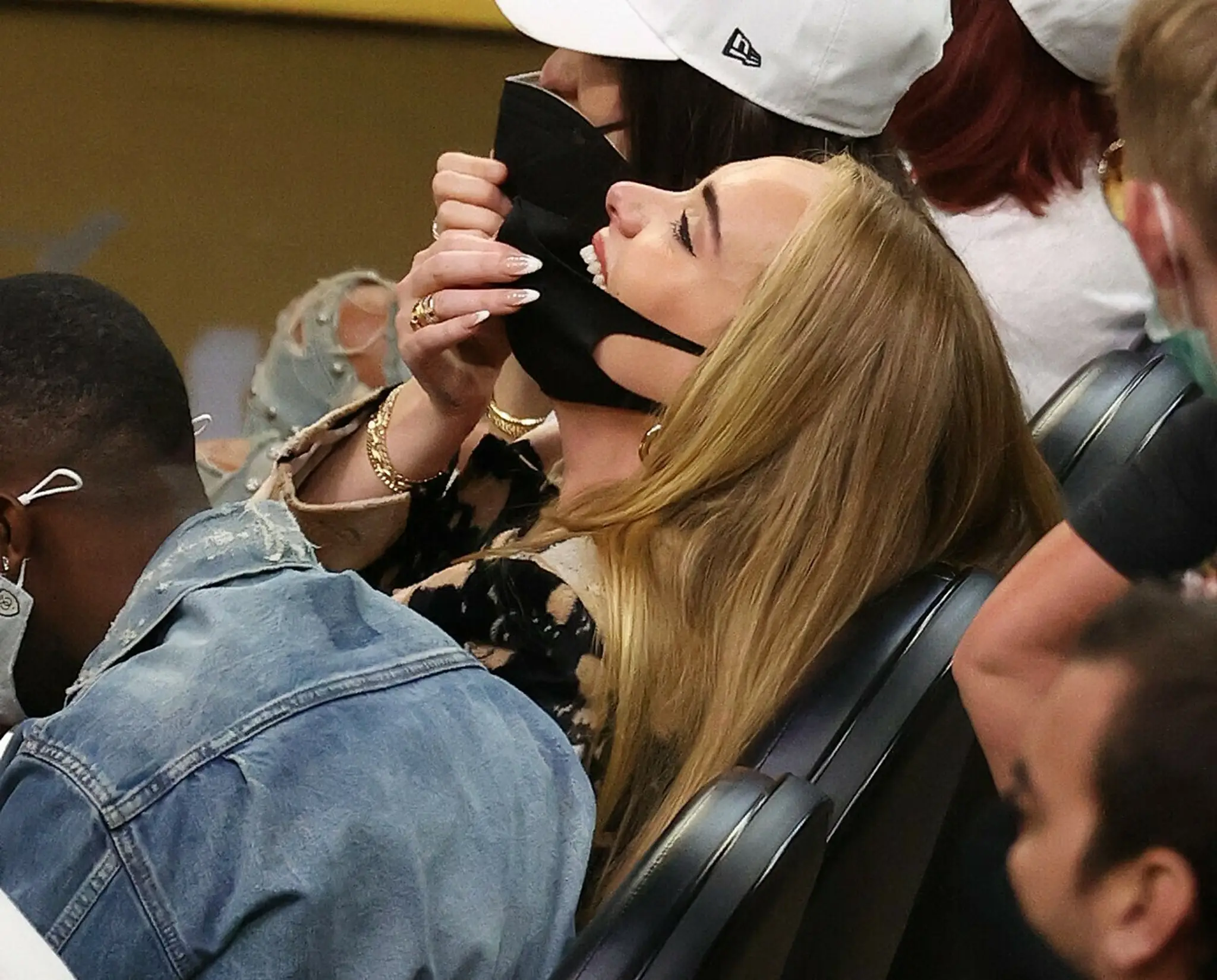 Adele bolo na NBA zápase veselo.