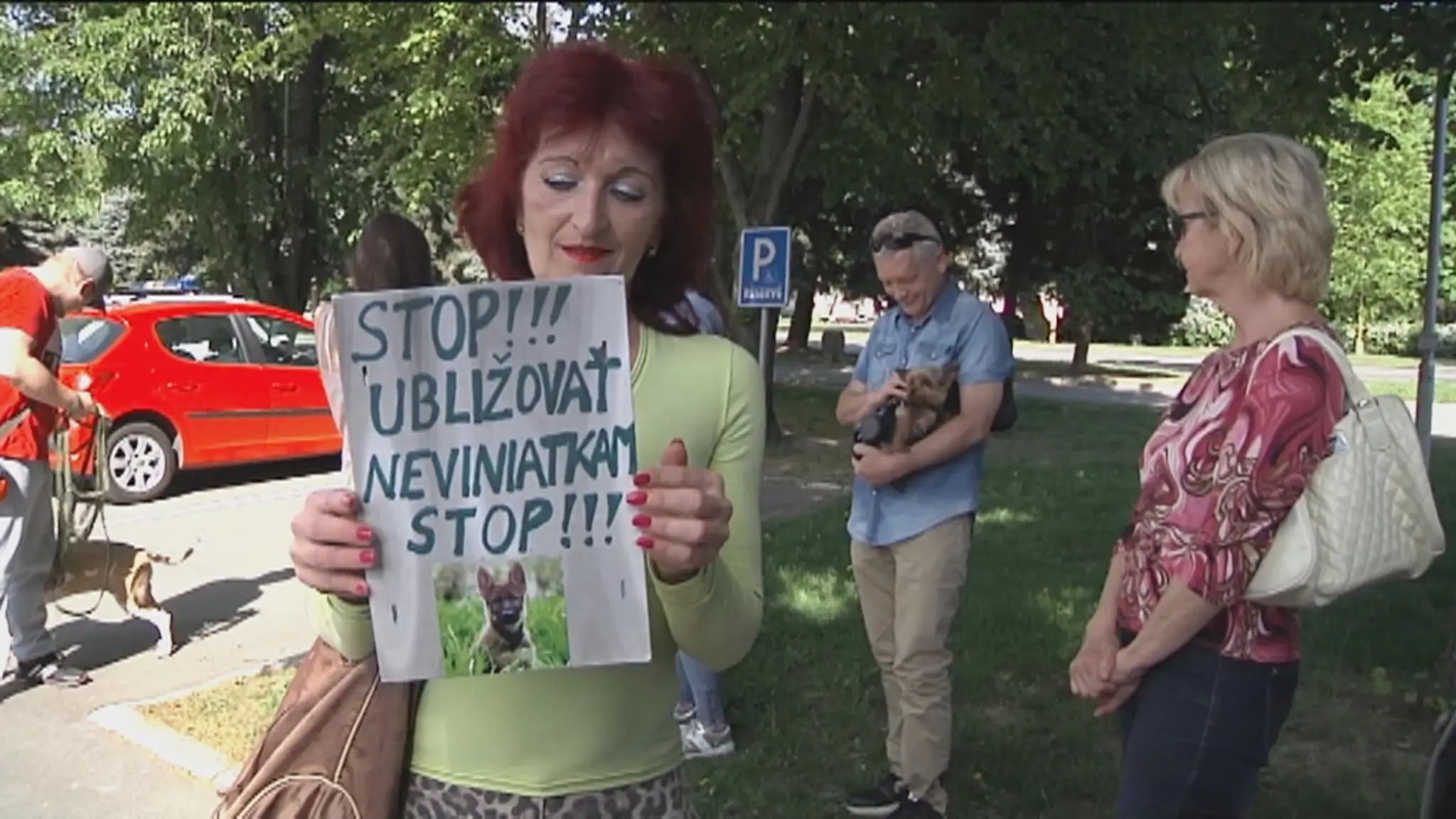 Protest proti týraniu psov v Trebišove.