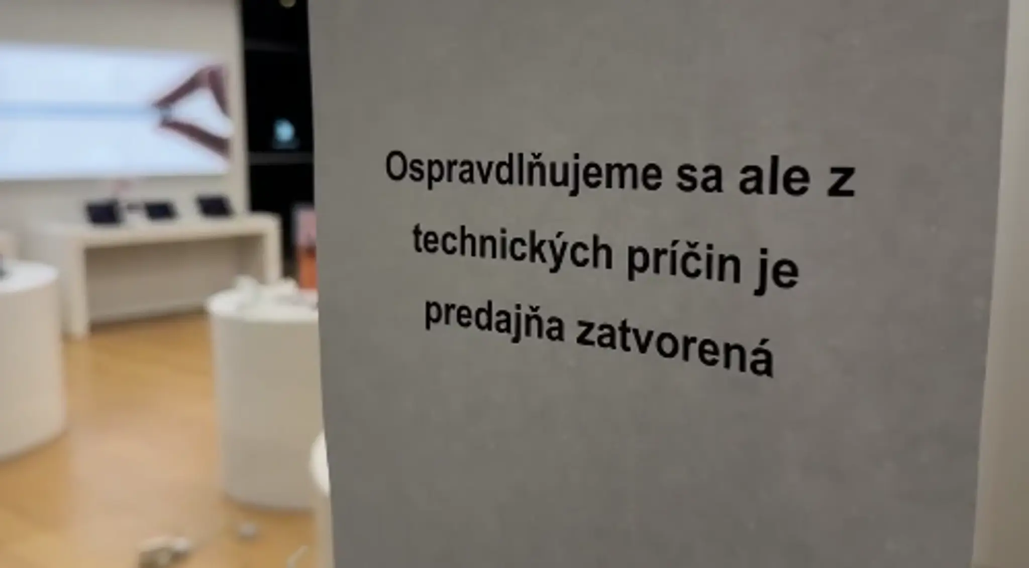 Prepad predajne v OC Central.