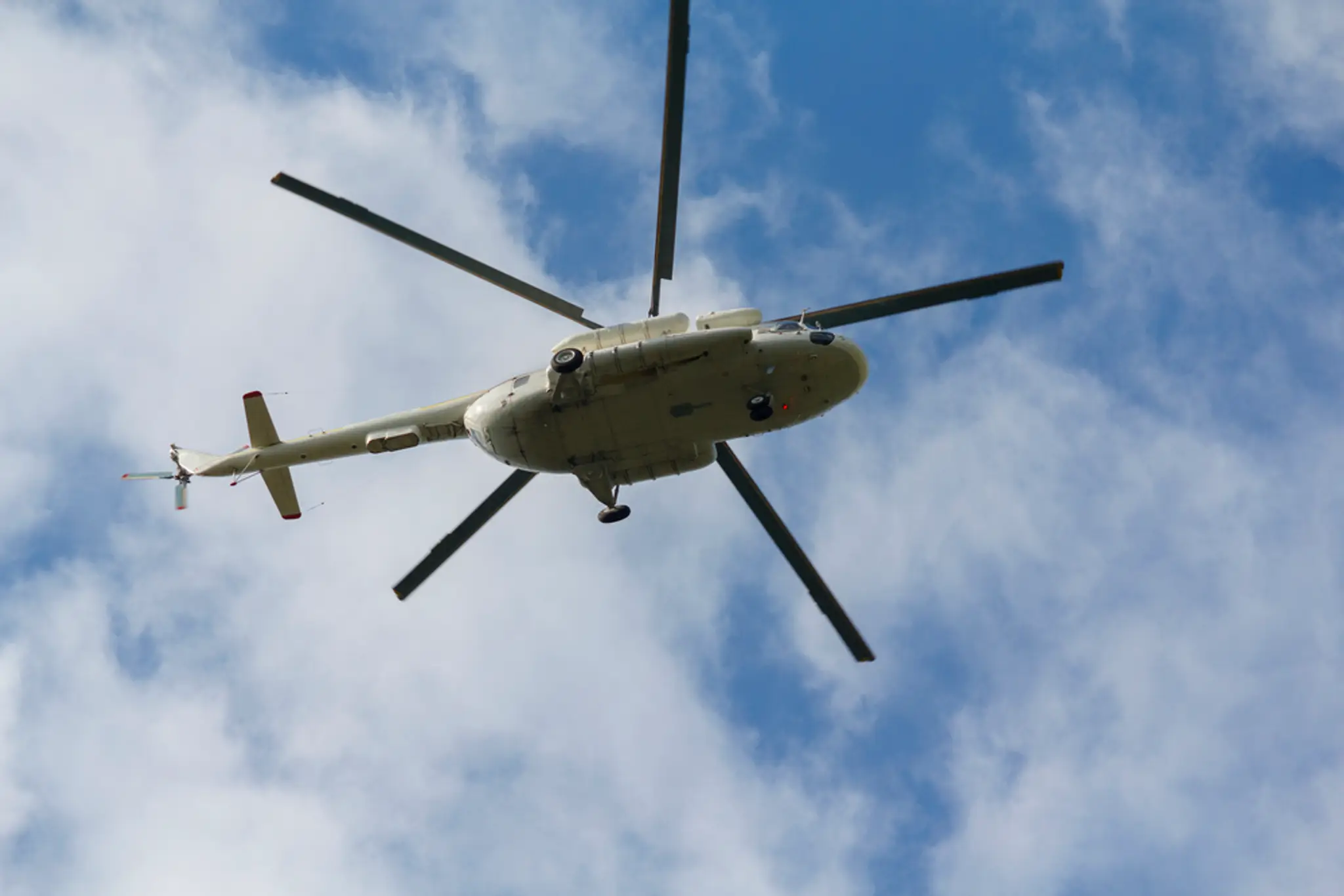 Vrtuľník Mi-8