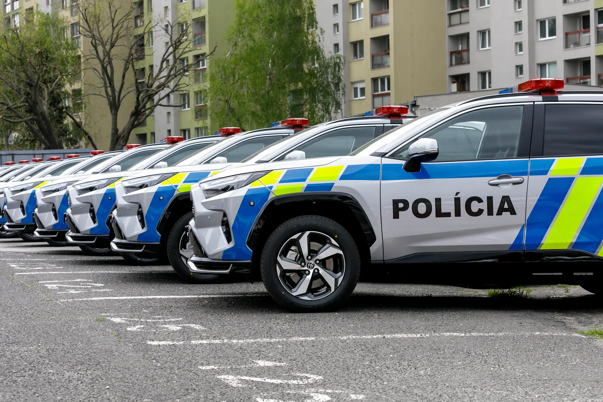 Policajné autá. 