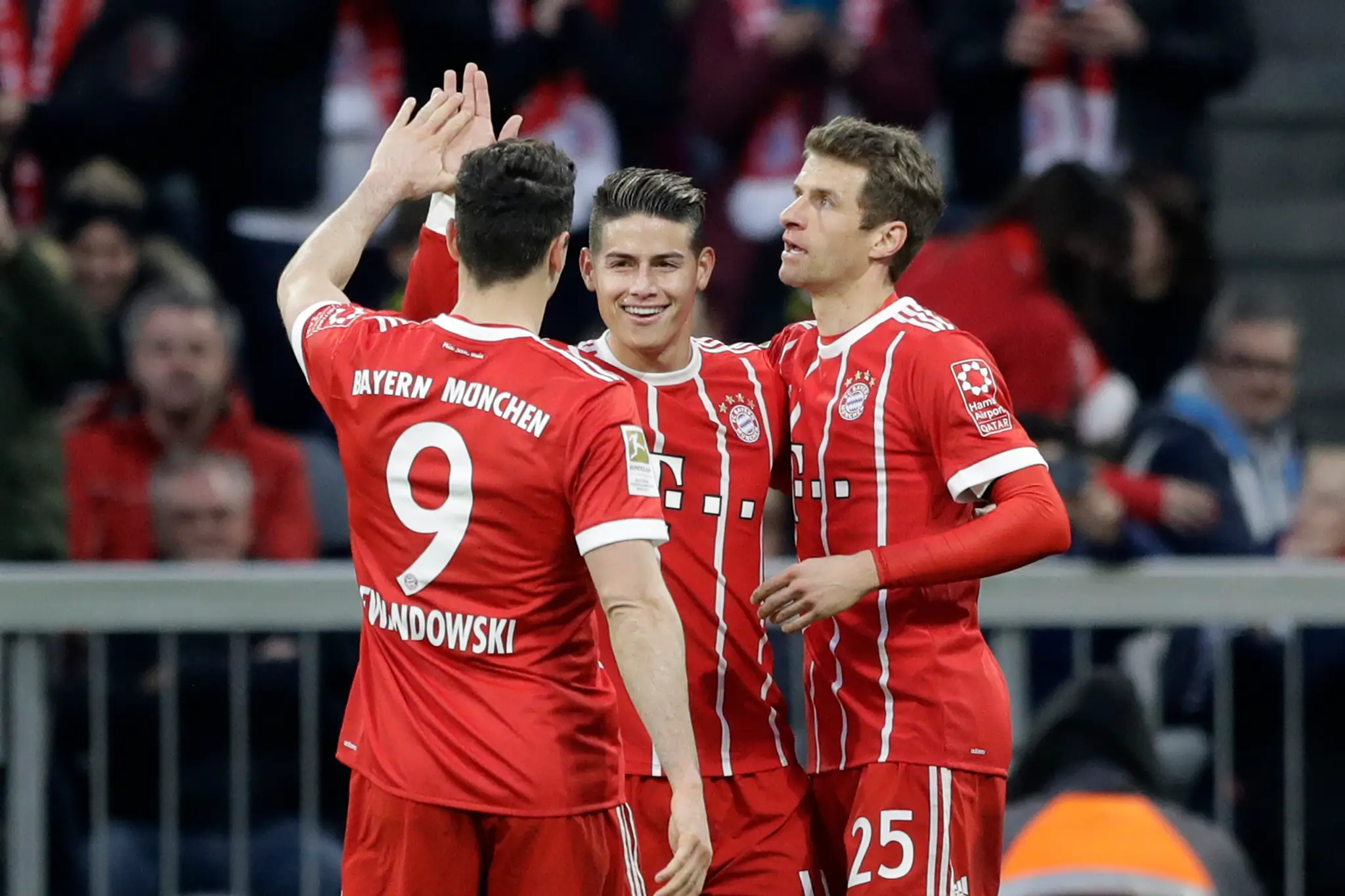 Mníchovčania v šlágri kola skórovali s ľahkosťou jeden gól za druhým.