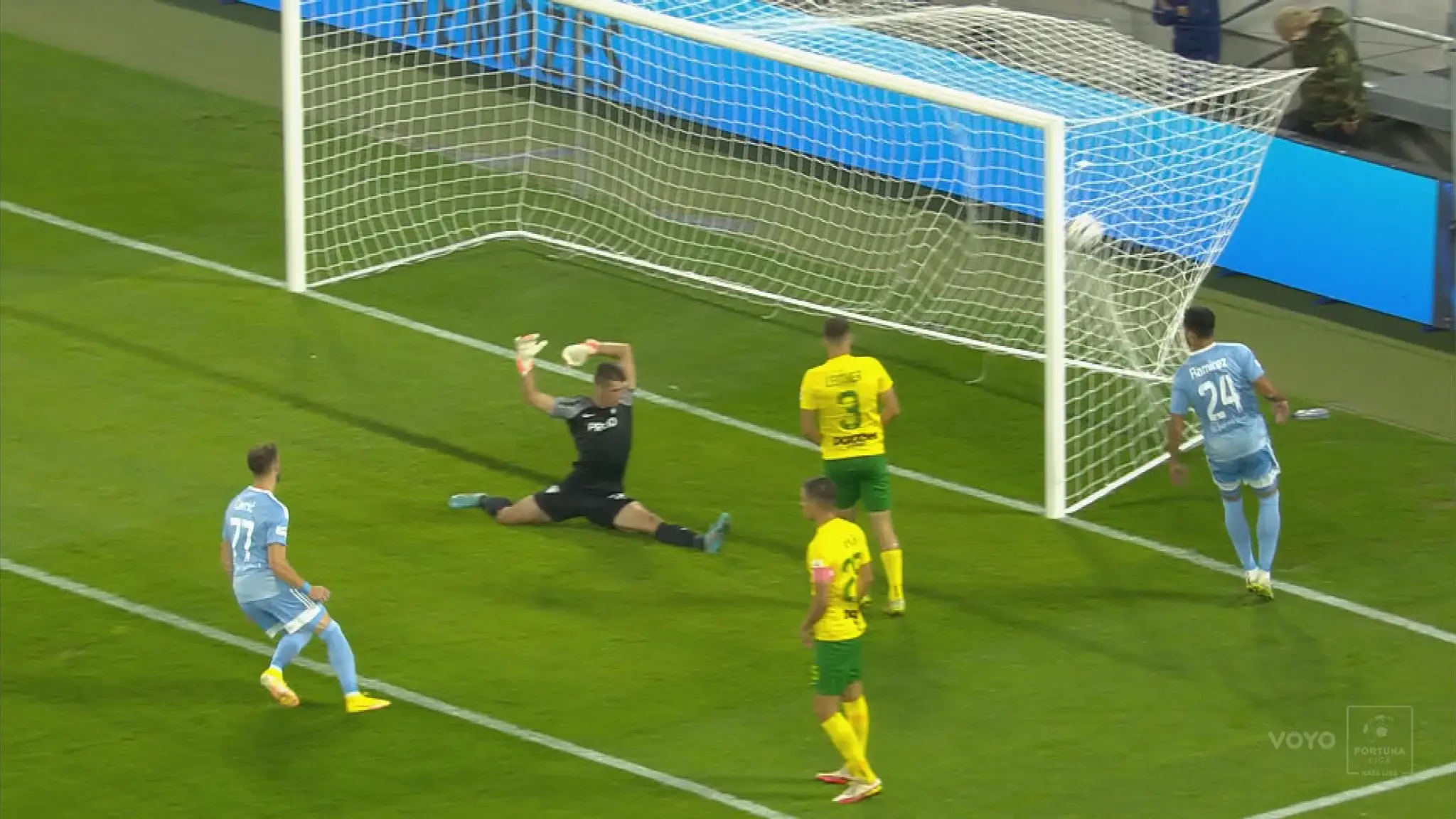 slovan zilina zostrih.jpg_bez_watermarku_1