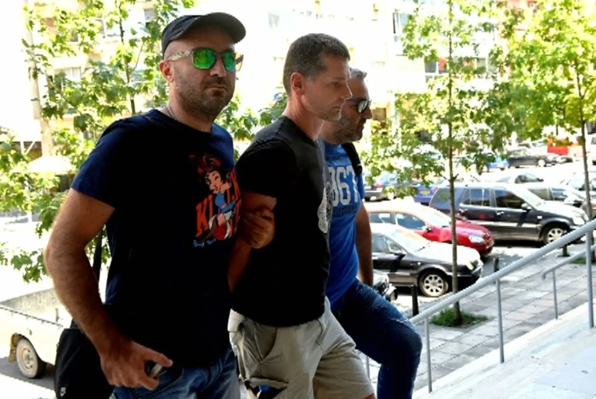 Rusa odviedli v putách.
