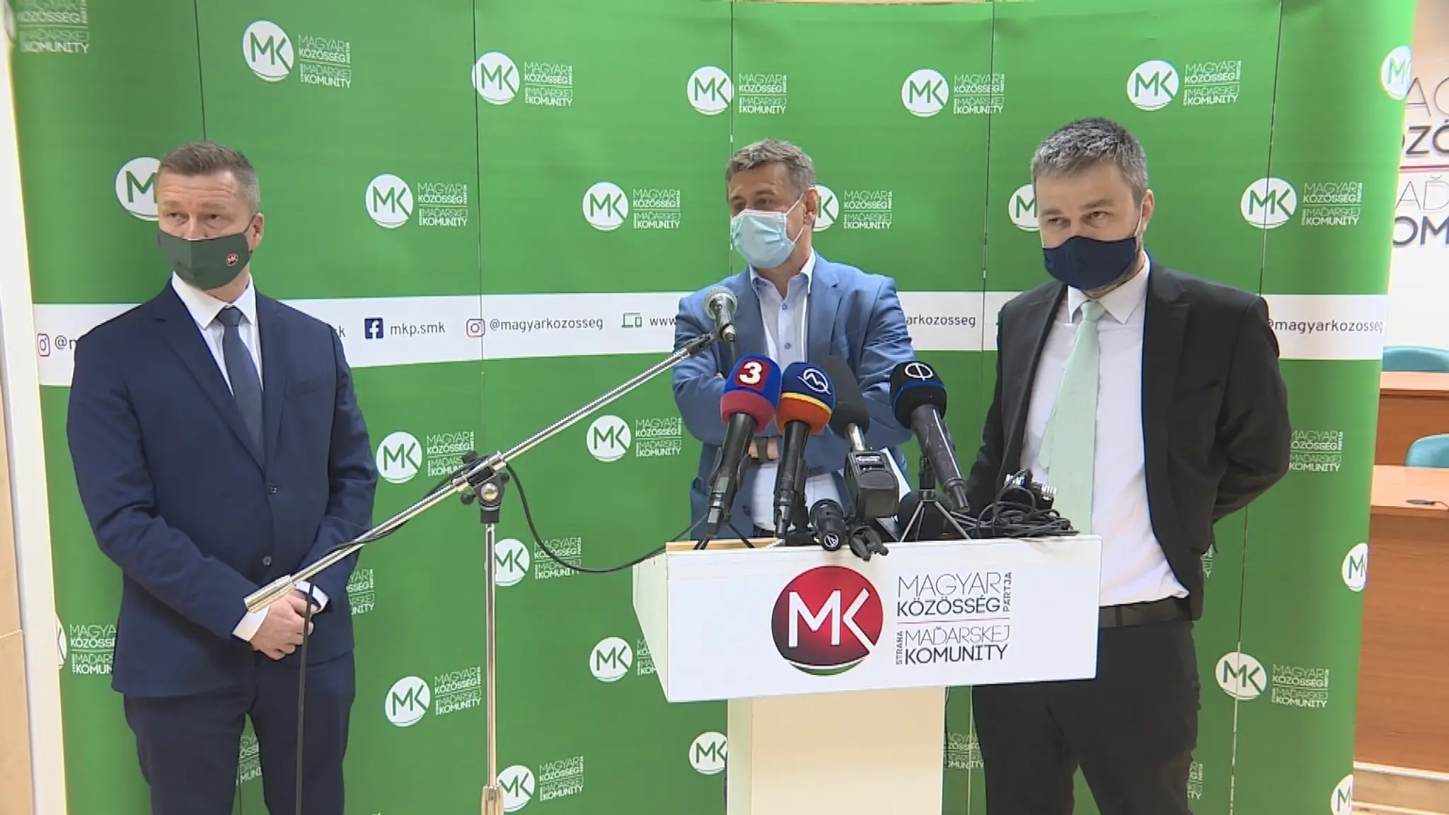 spajanie politikov_tvnoviny.mp4