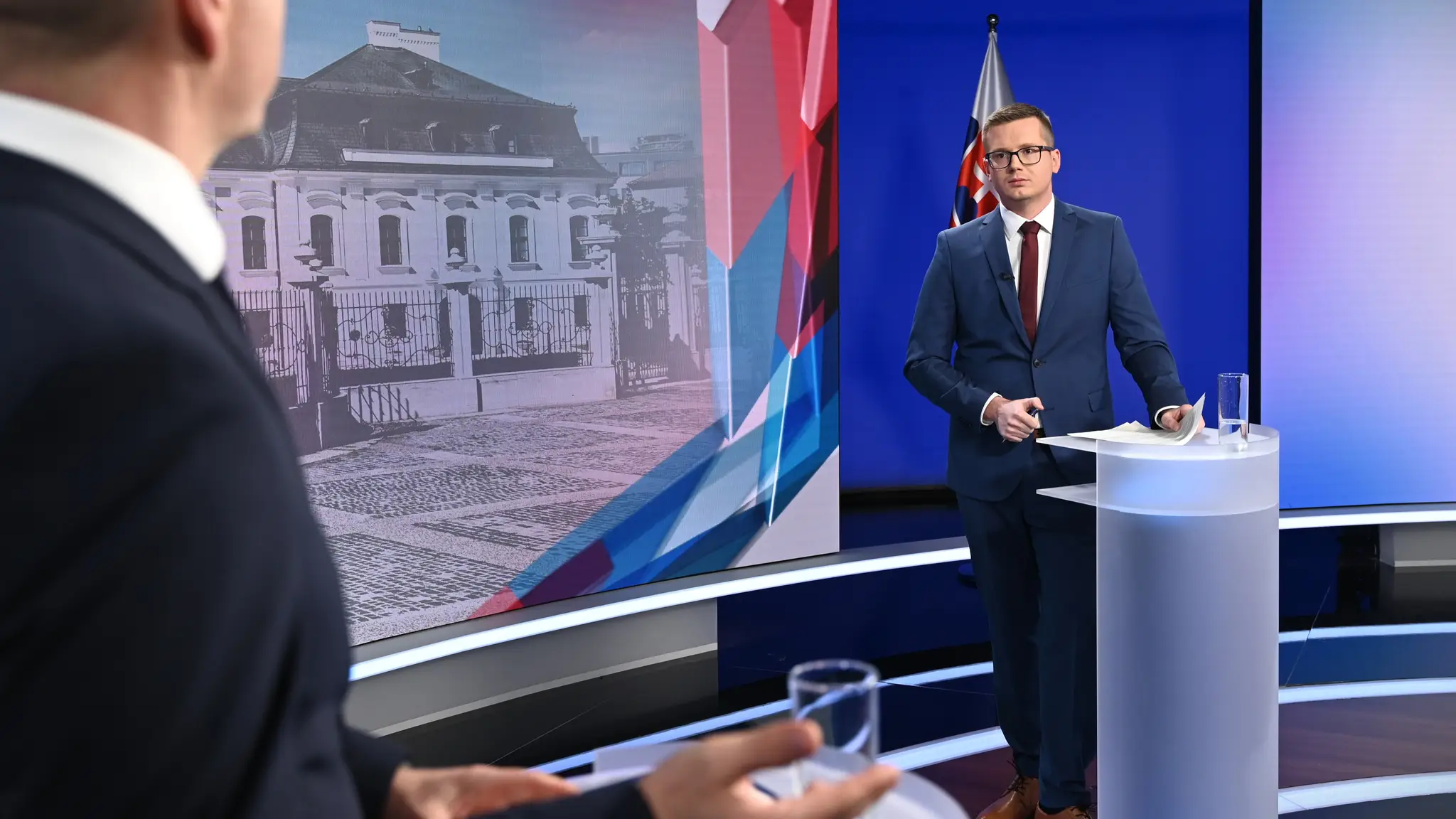 Krisztián Forró v prvej predvolebnej diskusii.