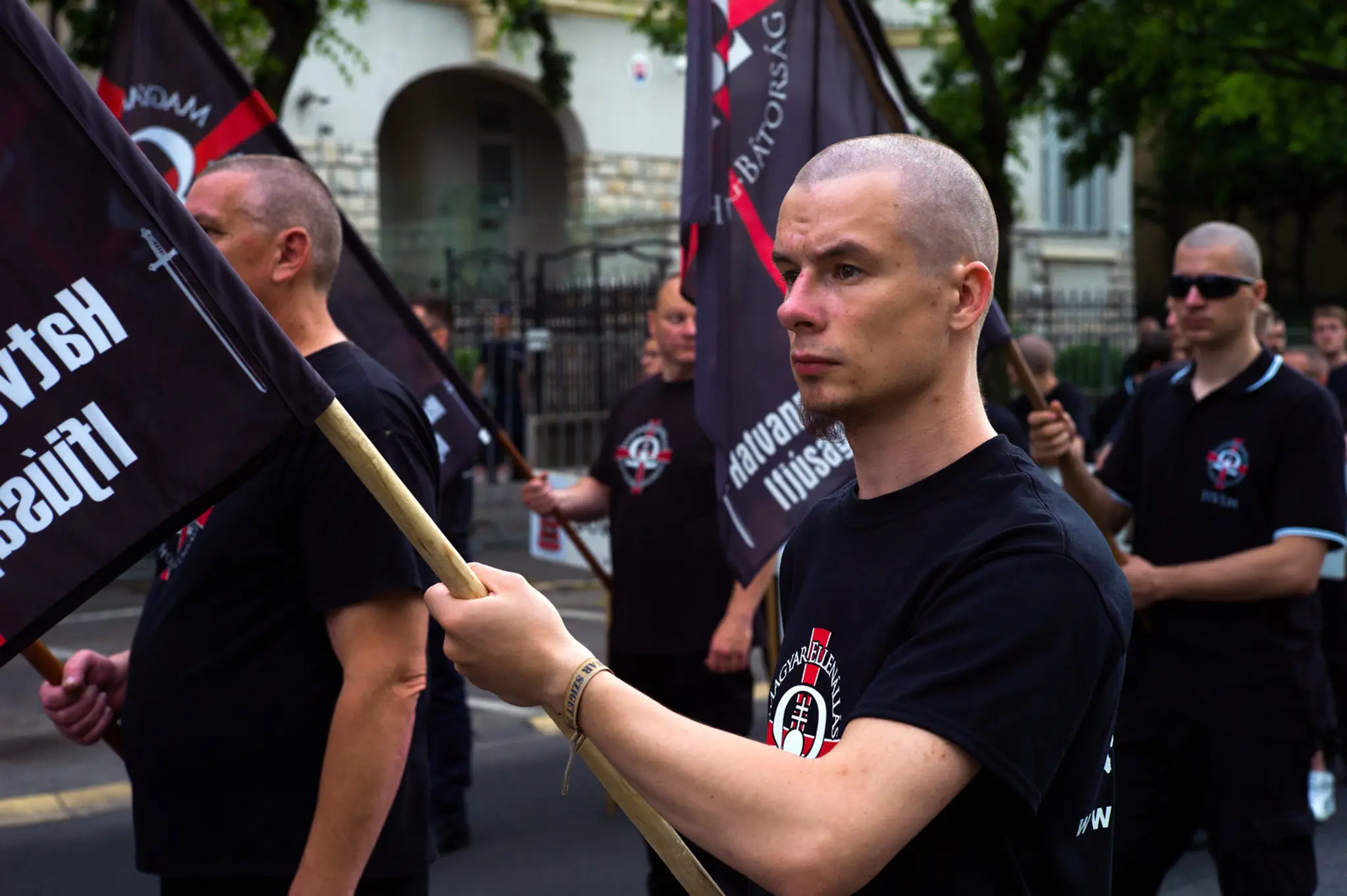Protest pred slovenskou ambasádiu v Budapešti.