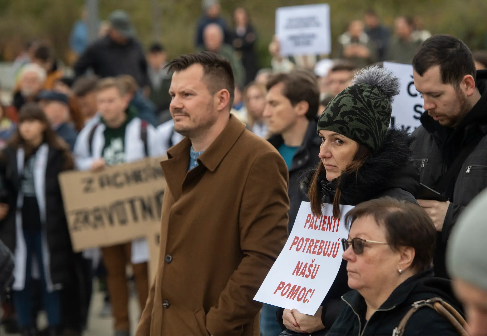 Protest Lekárskeho odborového združenia - Zachráňme zdravotníctvo