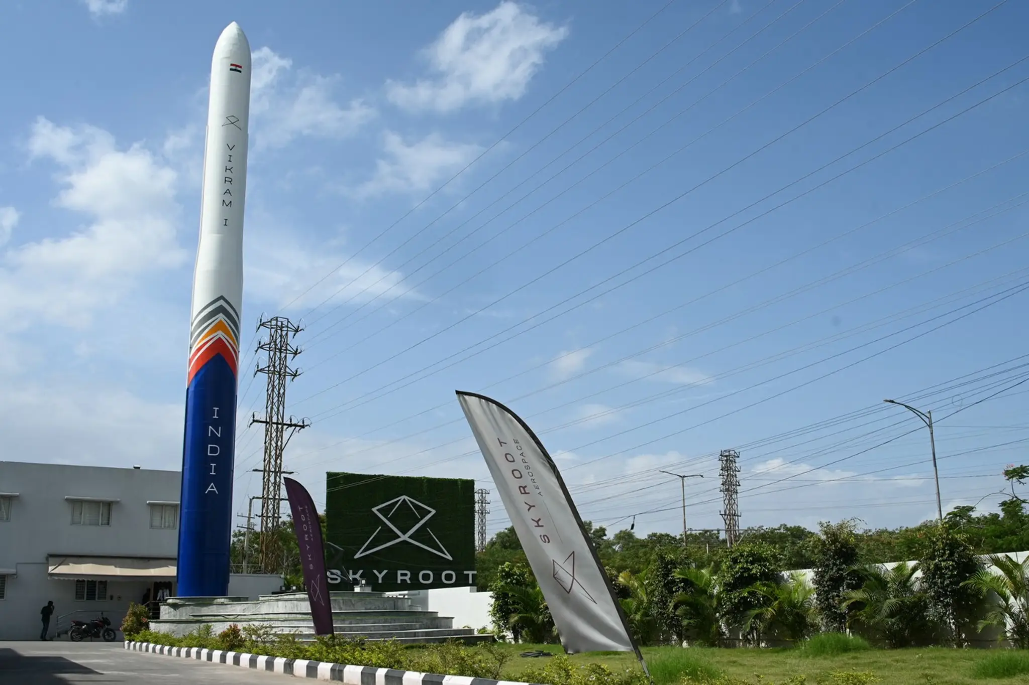 Vikram-1, orbitálna nosná raketa. 