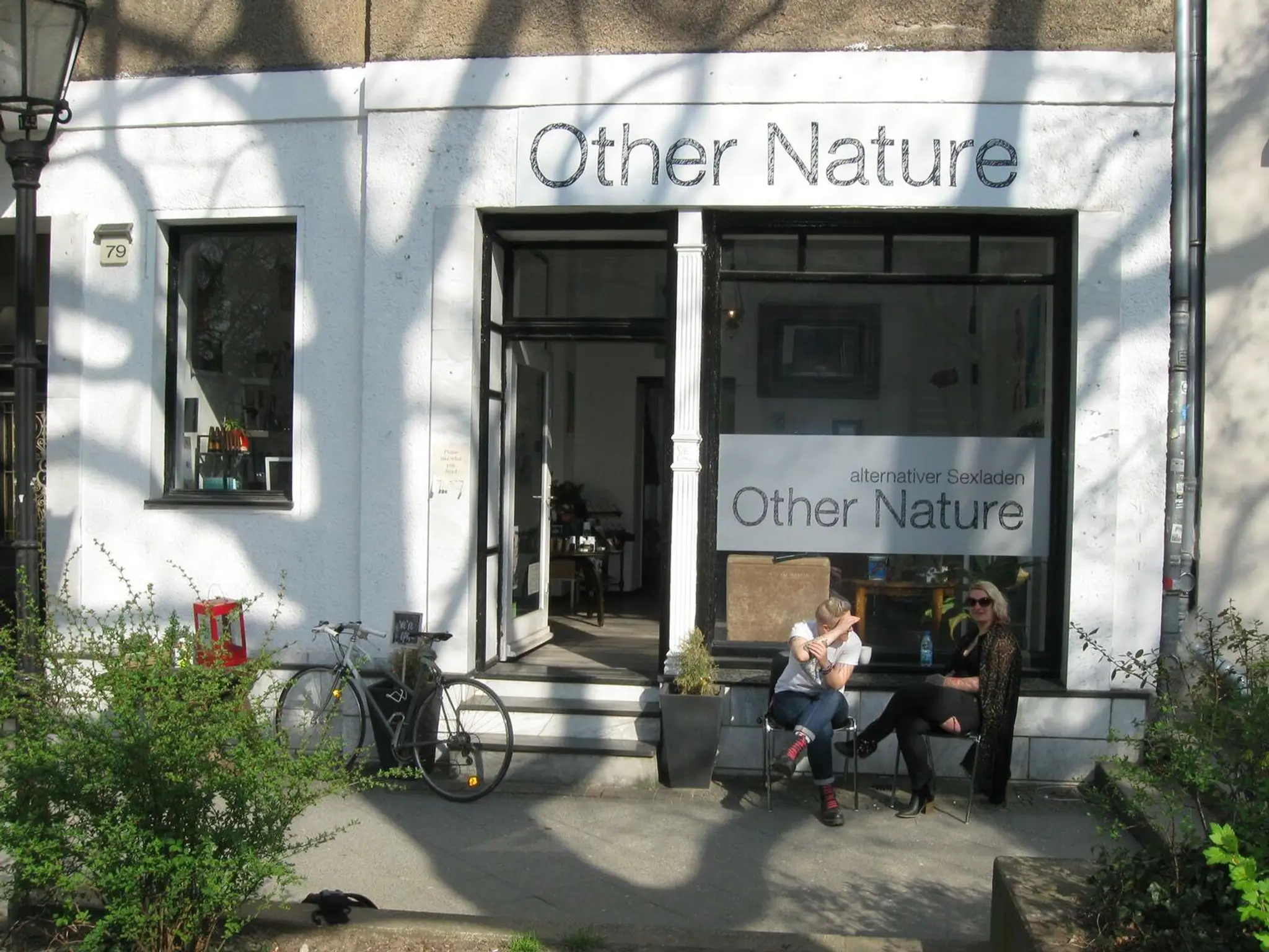 Obchodík Other Nature v berlínskej štvrti Kreuzberg.