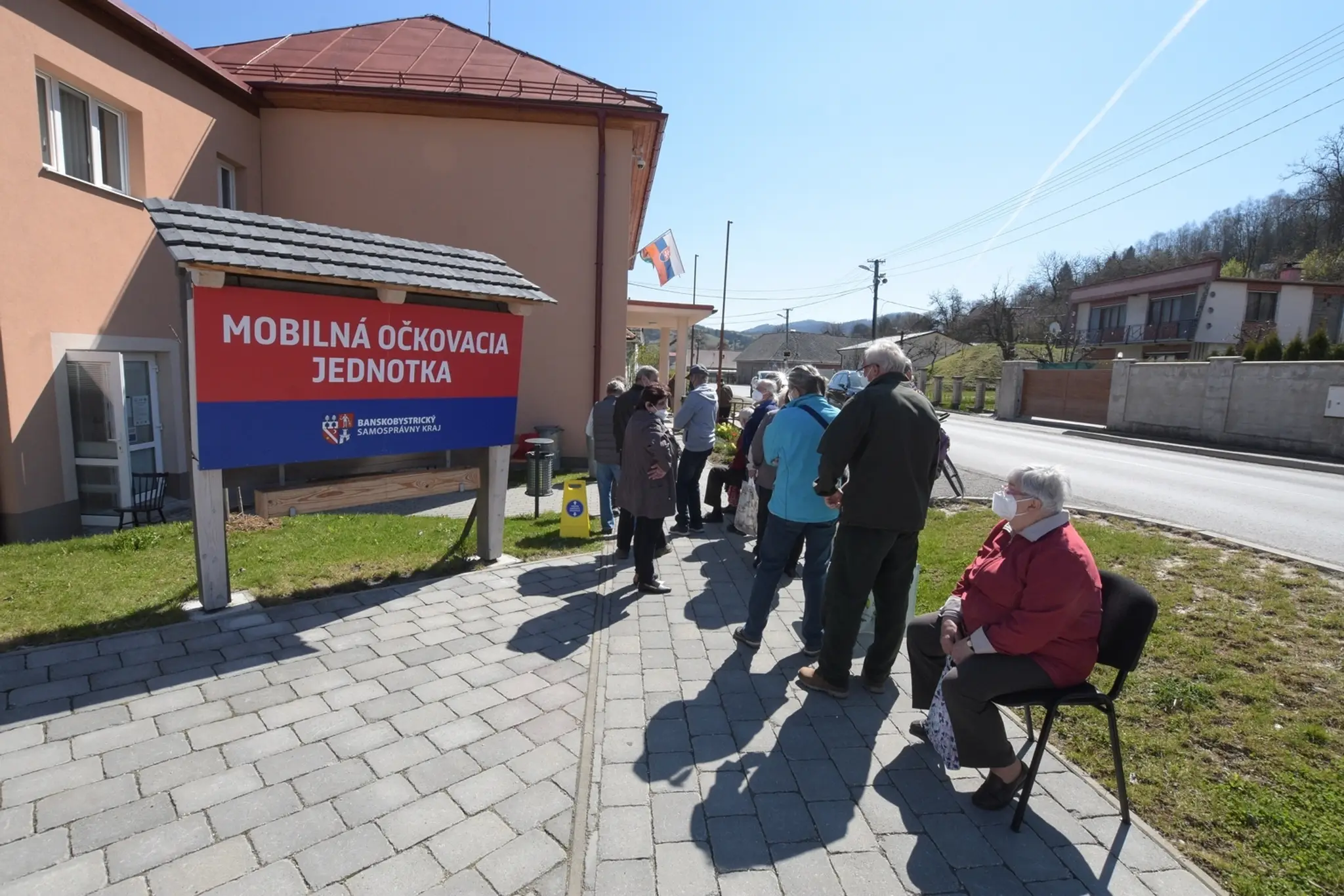 Mobilné očkovanie v Banskej Belej.