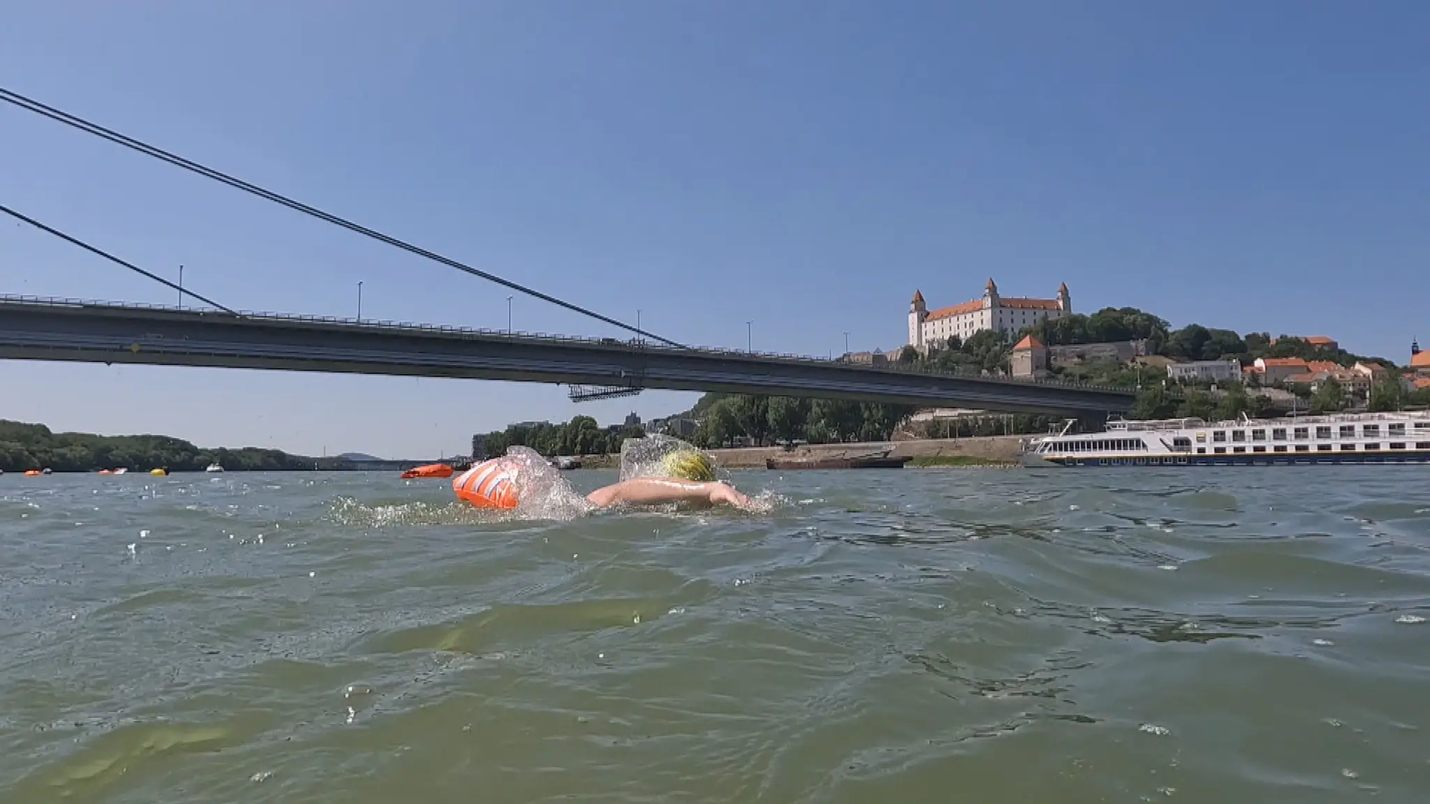 Tréning na preplávanie kanálu La Manche