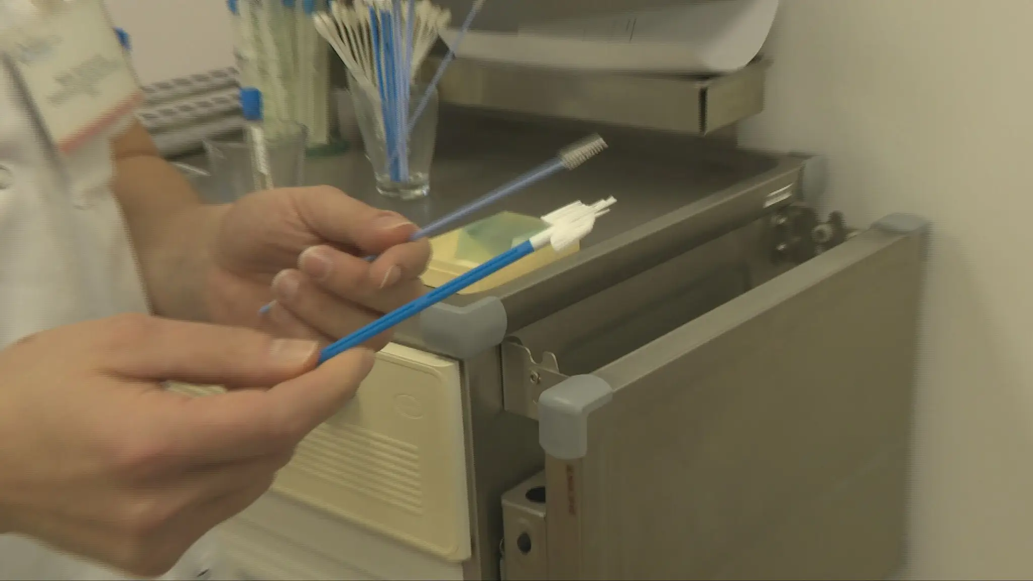 Samoodberové kefky používané pri testovaní na HPV.