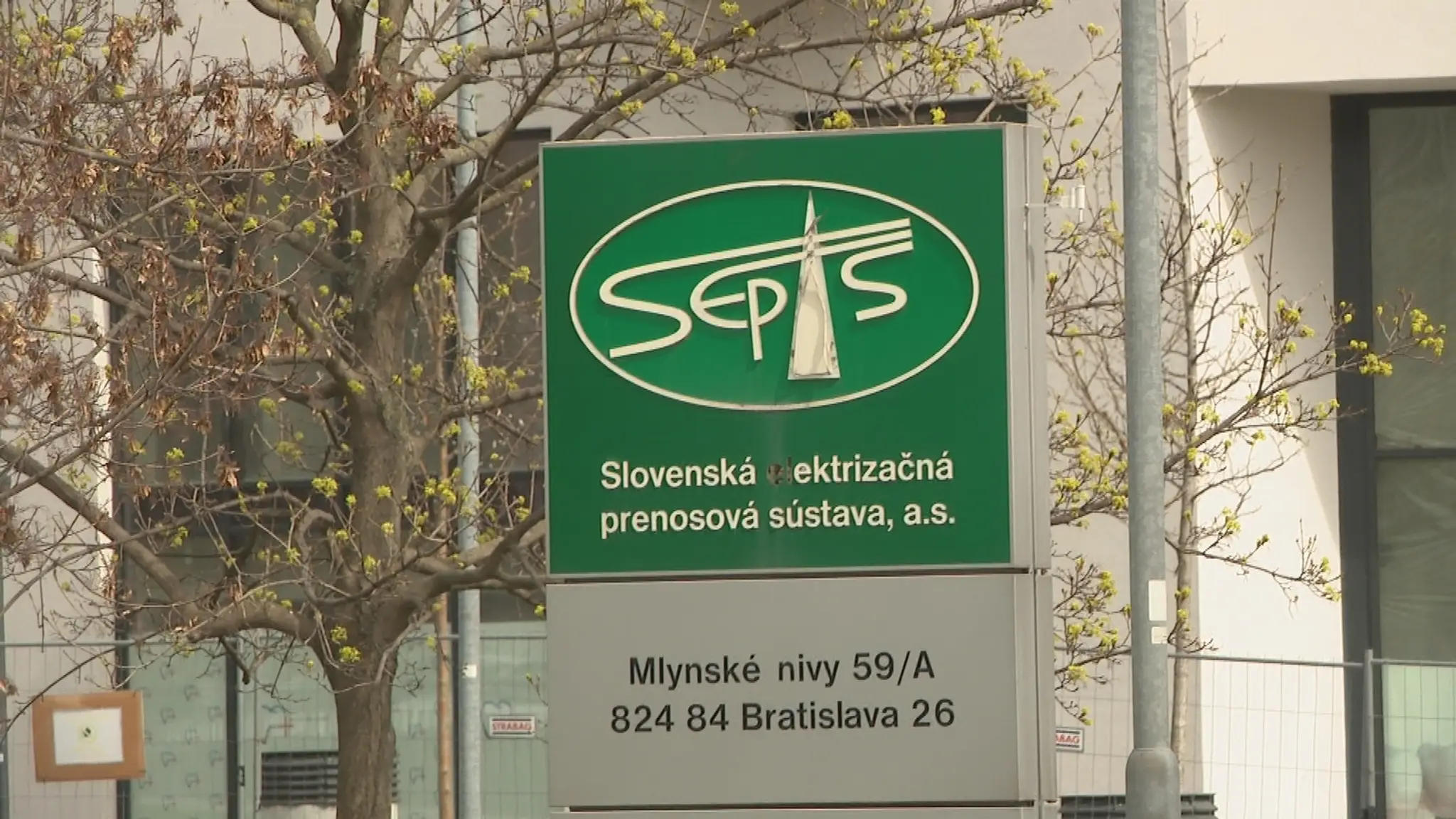 Kontroverzný štátny nákup s Jánom Vaľom bol podľa SEPS v poriadku.