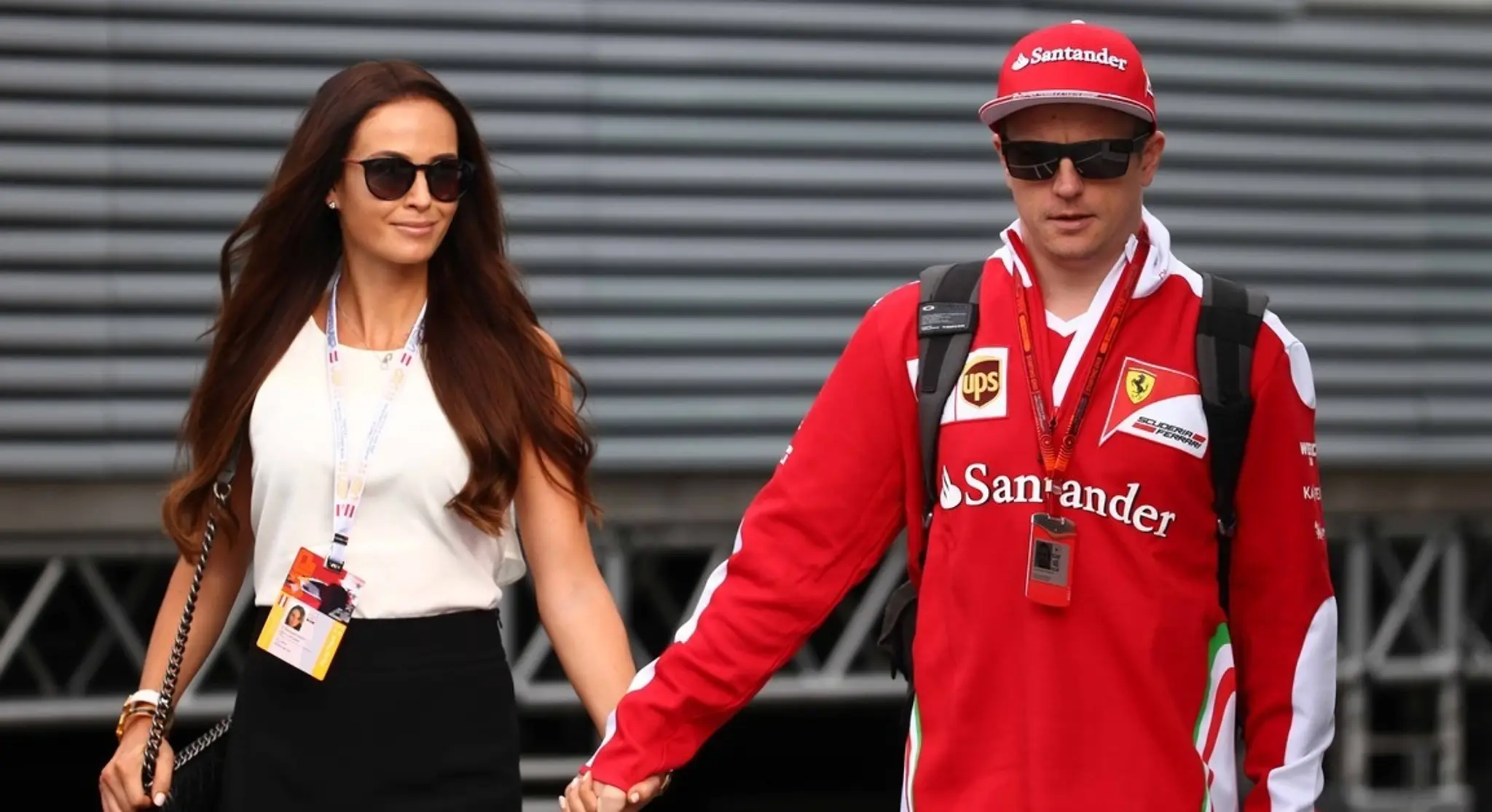 Dnes už mladomanželia Kimi Räikkönen a Minttu Virtanen.