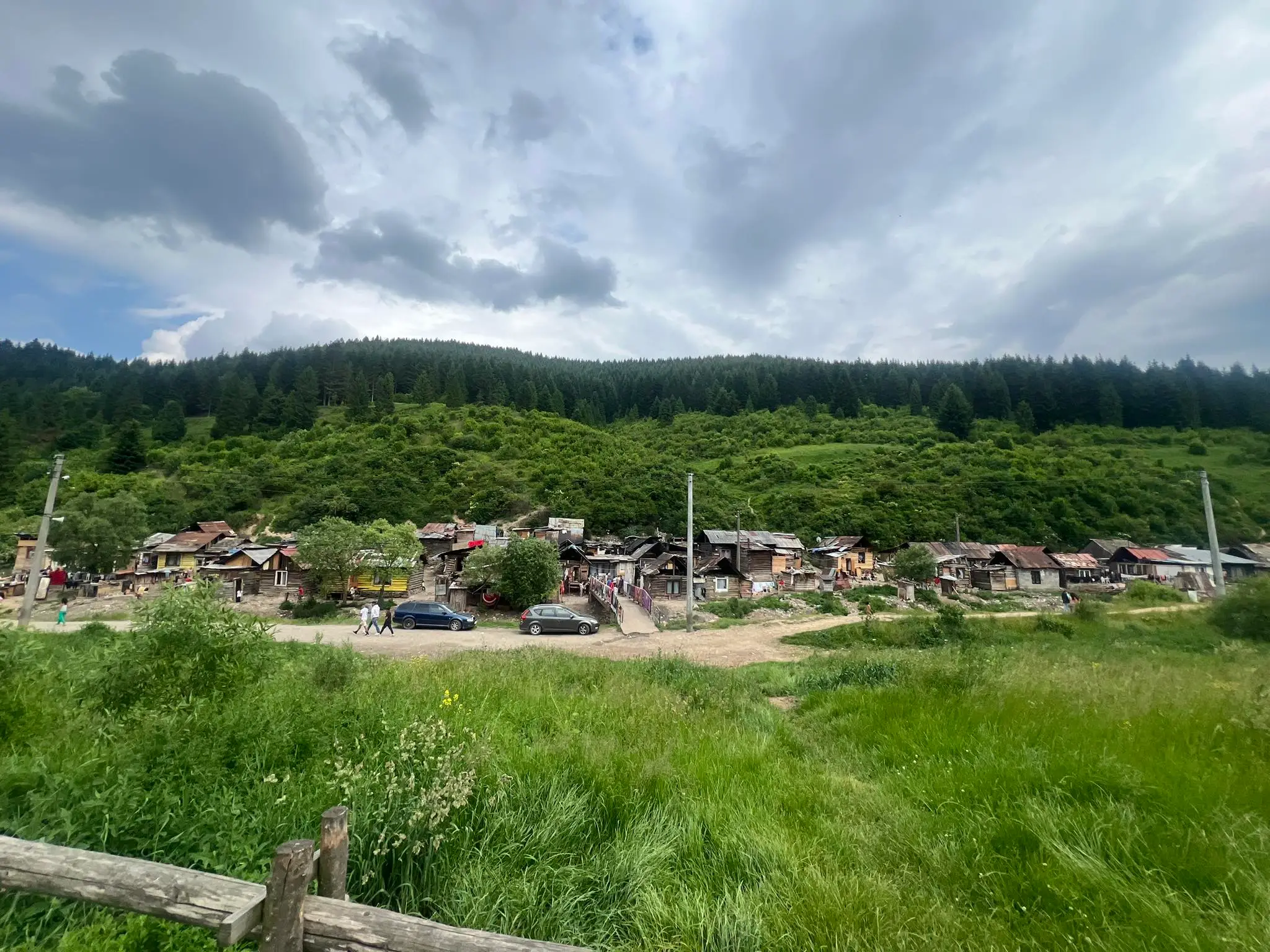 Nestabilný svah nad rómskou osadou v Kolačkove