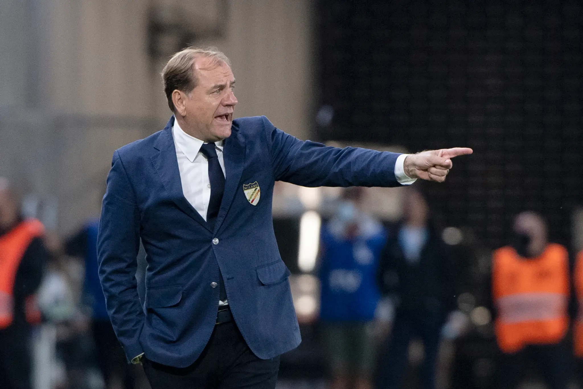 Tréner Slovana Vladimír Weiss st. počas odvetného zápasu play off EL proti Olympiakosu.