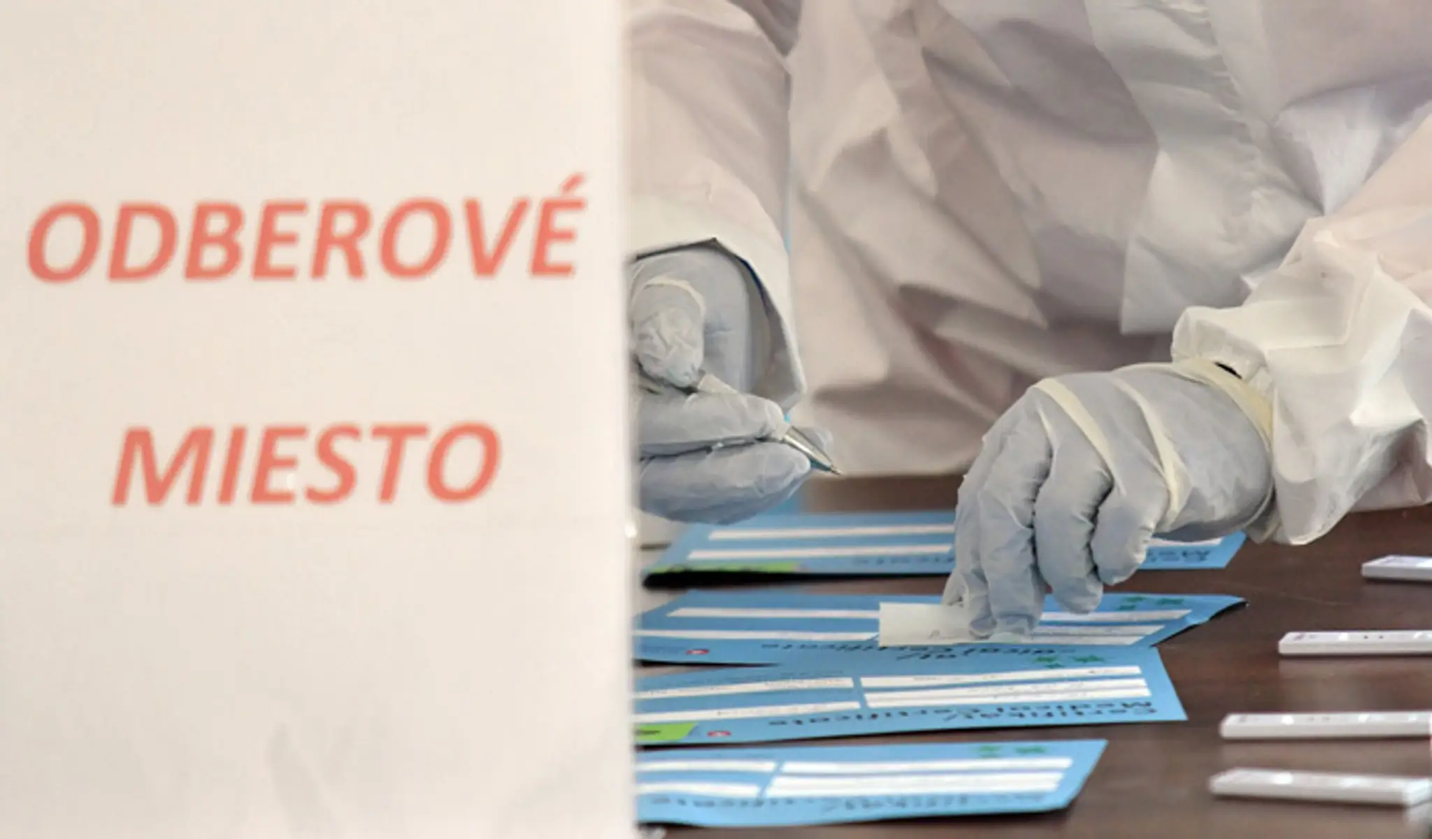 Testovanie na Mante, ktorá je na rieke Váh v Komárne.