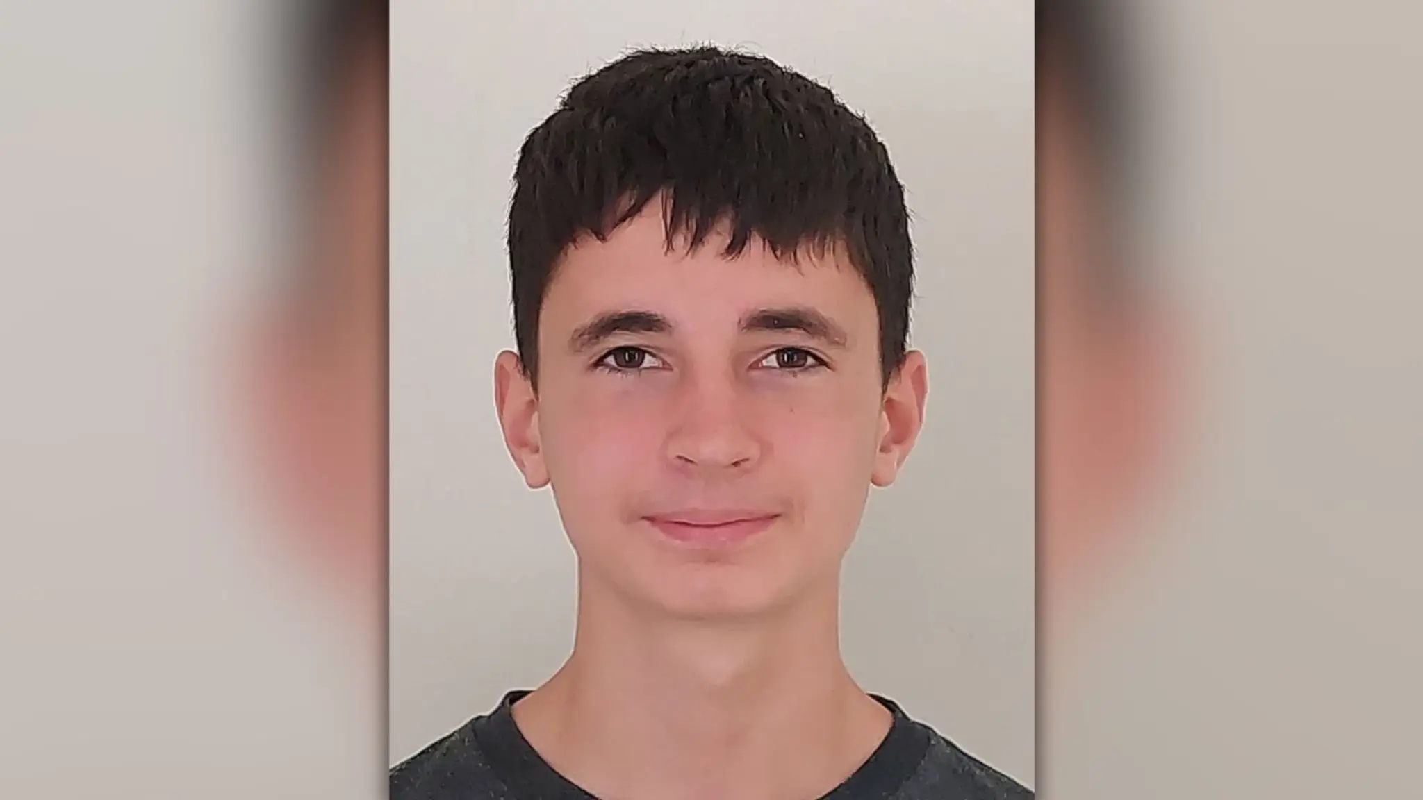 Polícia pátra po tínedžerovi pri obci Závod