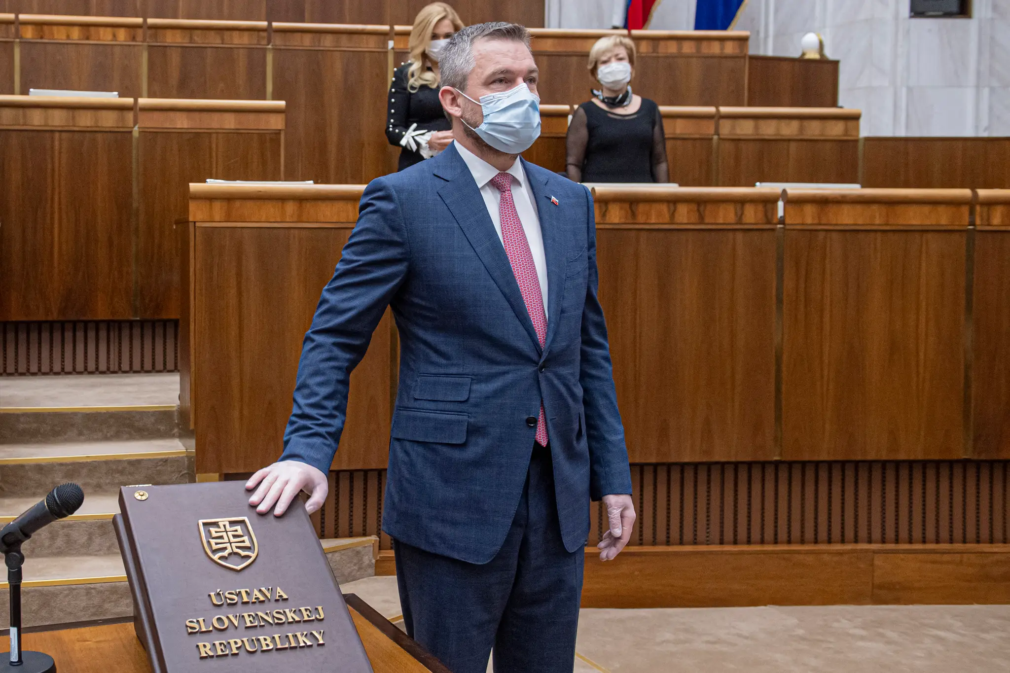 Peter Pellegrini skladá poslanecký sľub v roku 2020