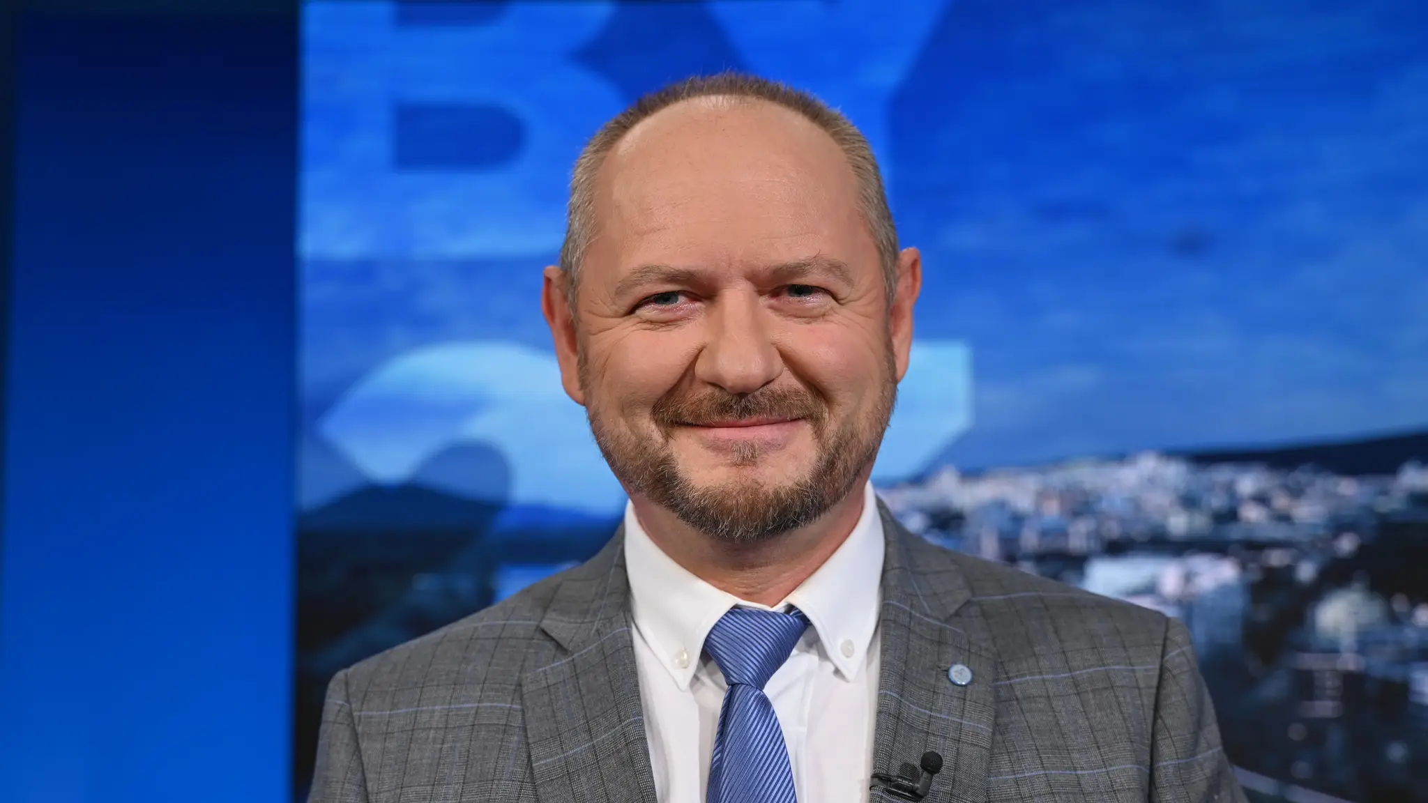 Zsolt Simon za koalíciu Maďarského fóra a občianskych demokratov.