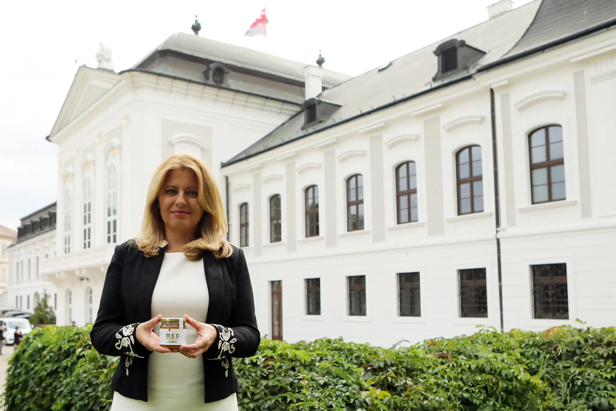 Štyri včelie rodiny v Prezidentskom paláci
