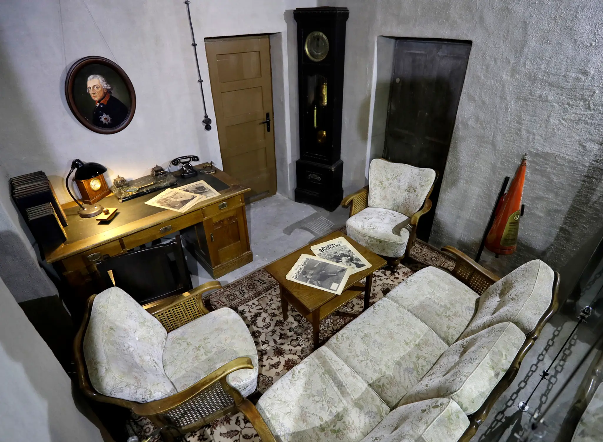 Replika časti bunkra, v ktorom strávil nacistický vodca Adolf Hitler záverečnú fázu druhej svetovej vojny.