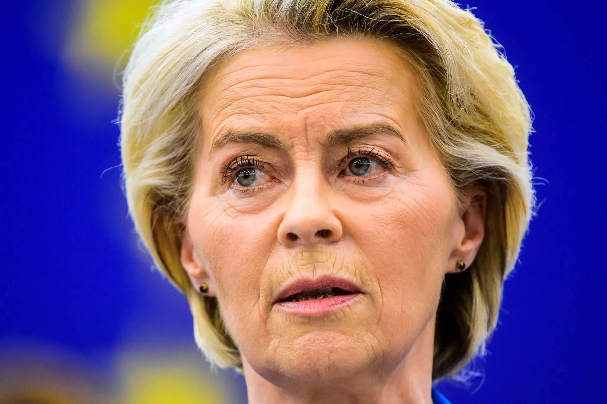 Predsedníčka Európskej komisie Ursula von der Leyenová vystupuje s príhovorom na úvod plenárneho zasadnutia Európskeho parlamentu v Štrasburgu.