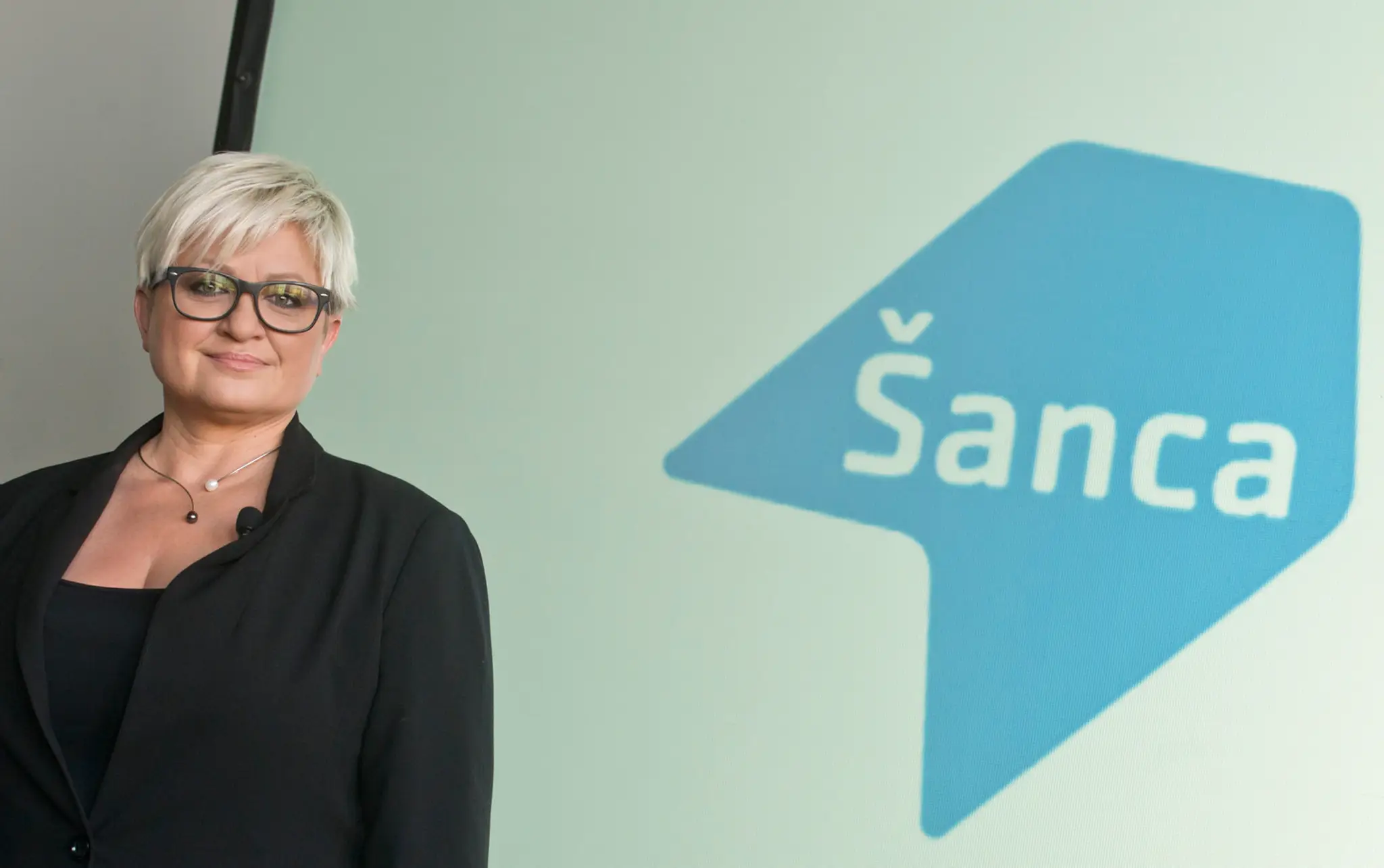 Na snímke zakladateľka strany Šanca Eva Babitzová