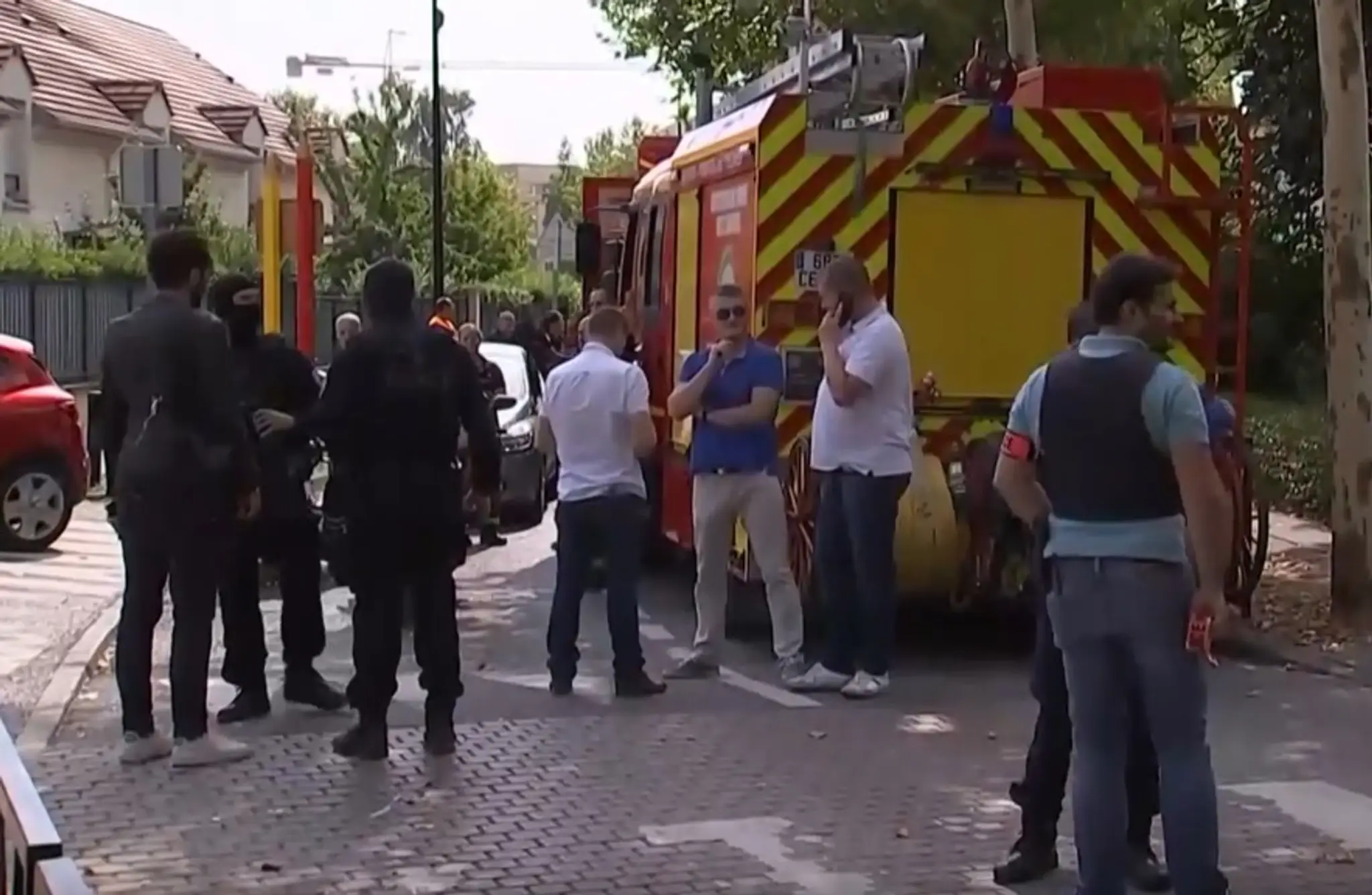 Miesto činu na parížskom predmestí Trappes.