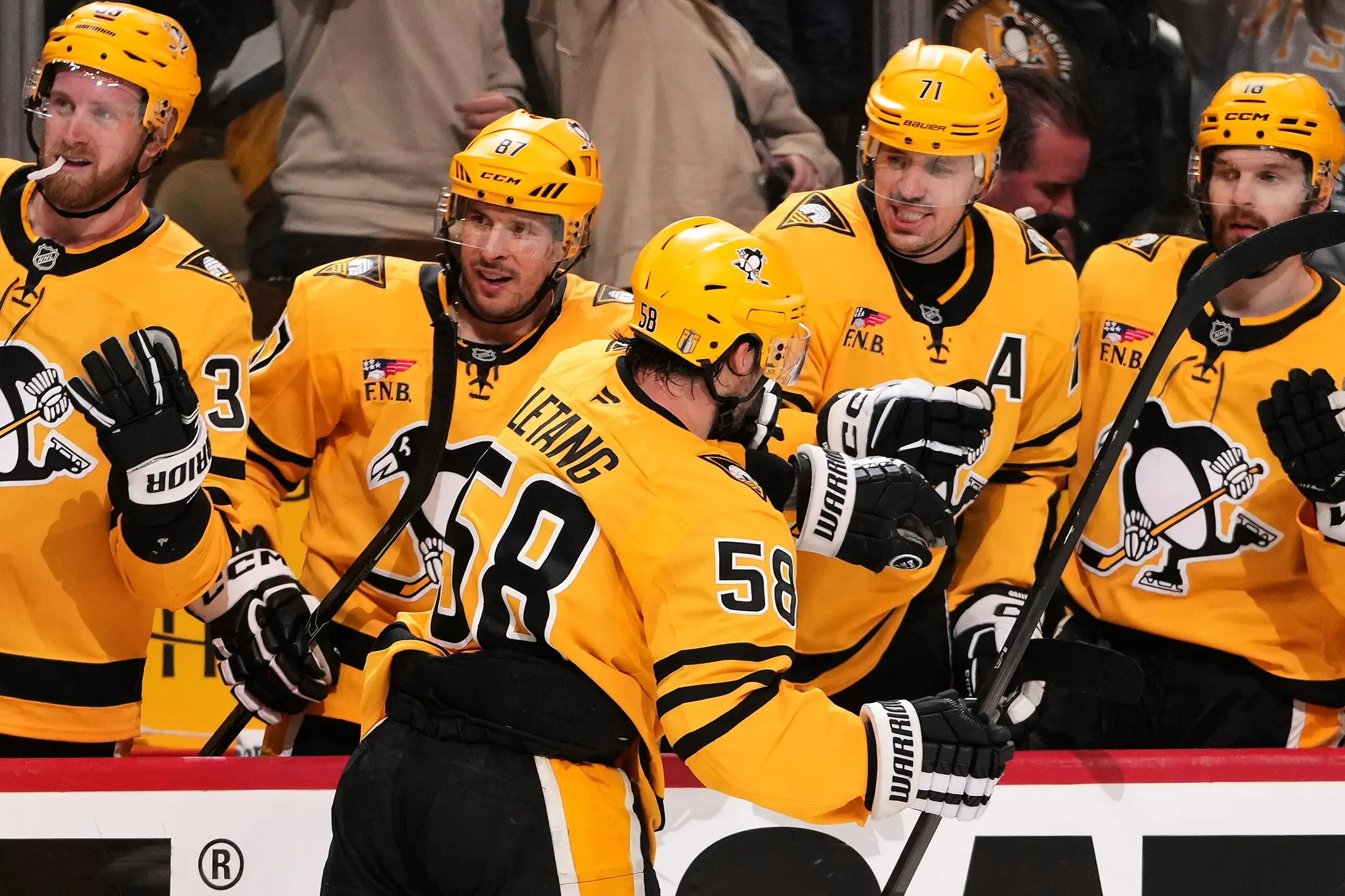 Hokejisti Pittsburghu sa tešia z gólu.