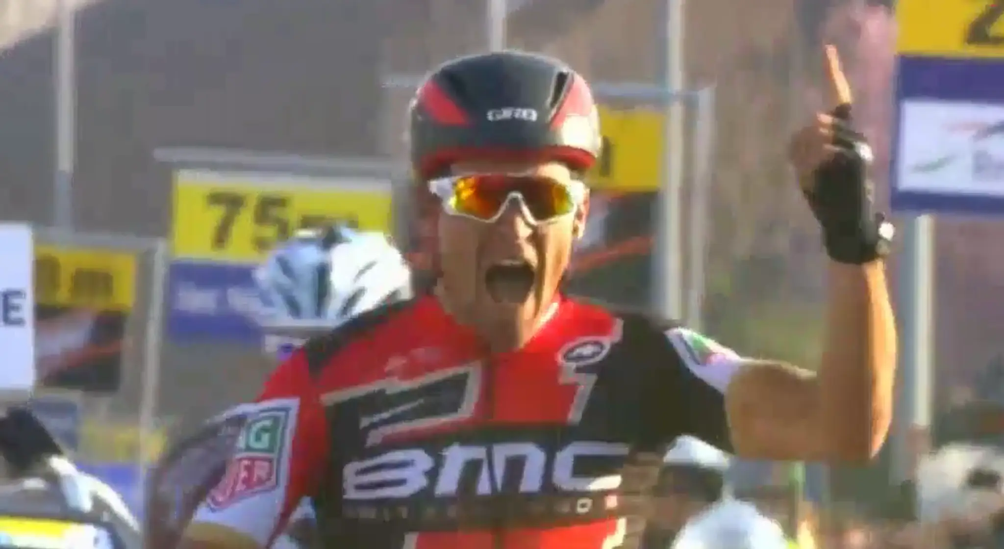Gregg Van Avermaet sa stal víťazom klasiky E3 Harelbeke.