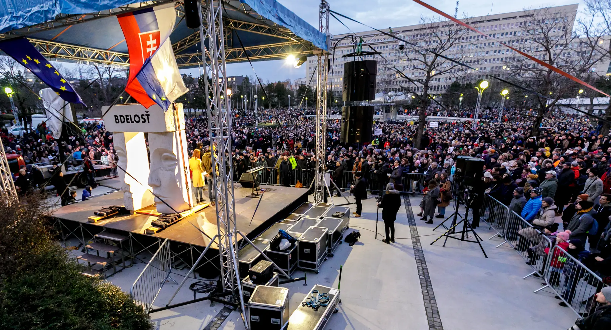 Protestné pochody Za slušné Slovensko naprieč Slovenskom