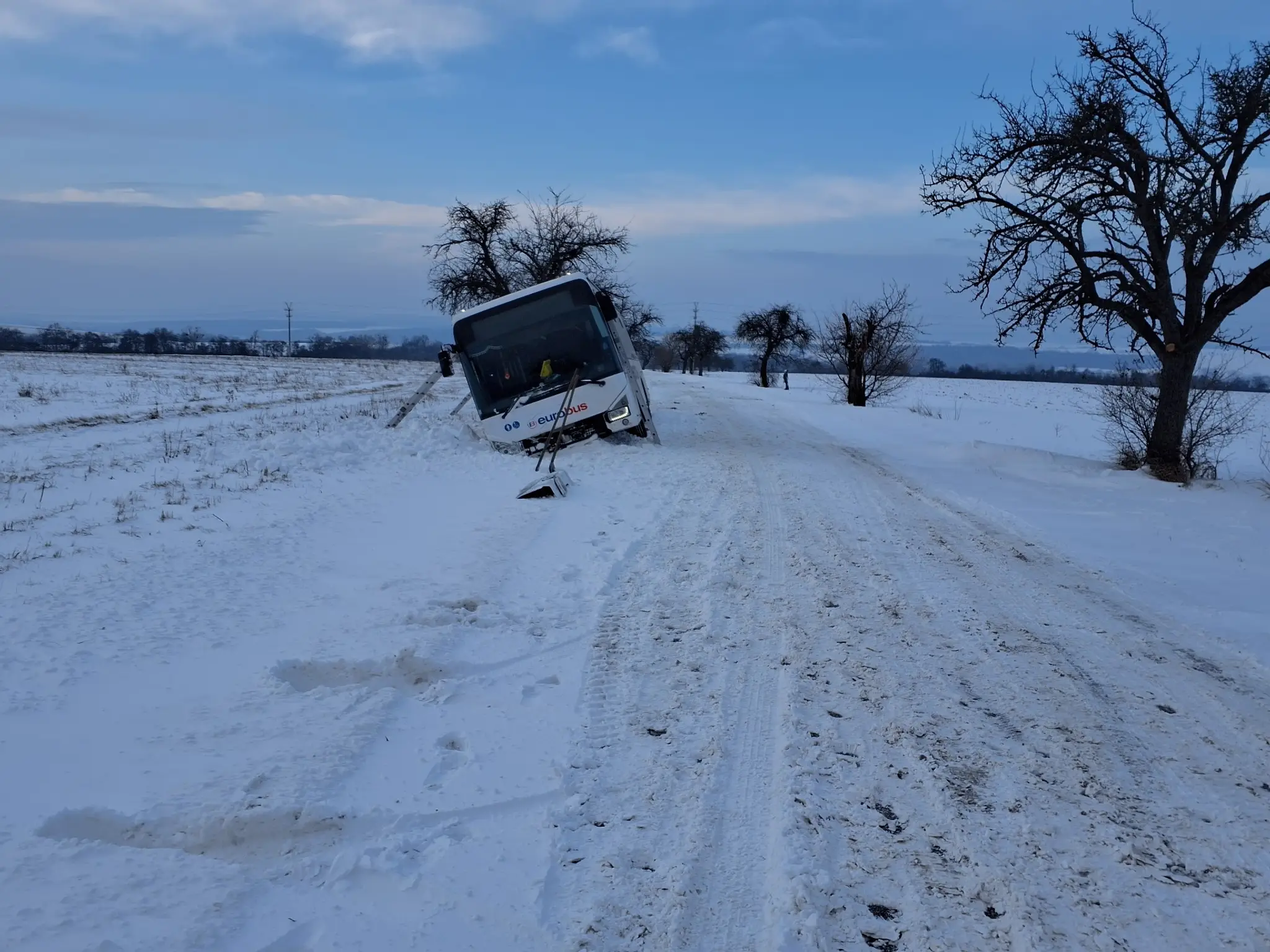 Deti uviazli v autobuse.